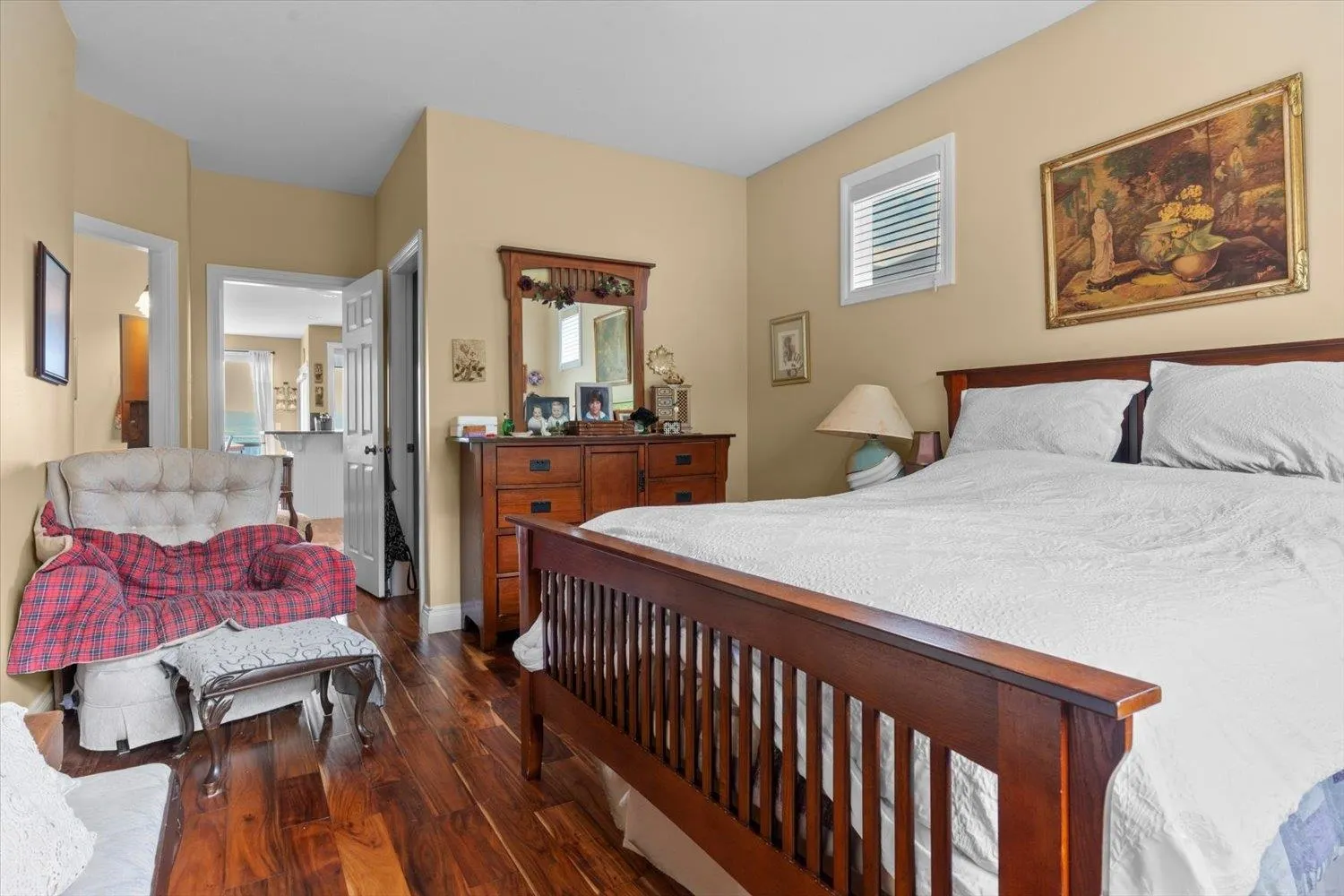 122 8590 Sunrise Drive