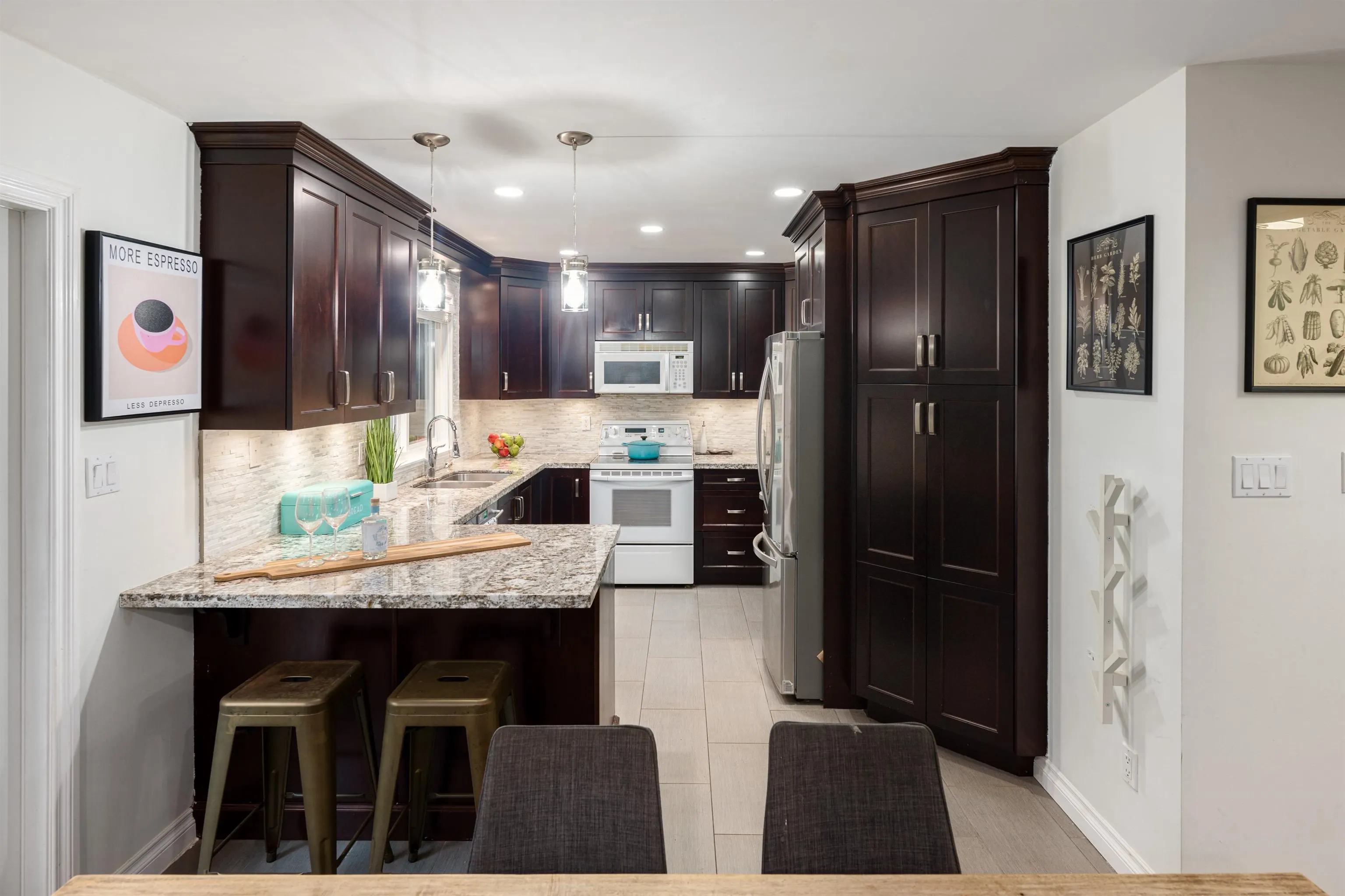 1005 Alpine Place