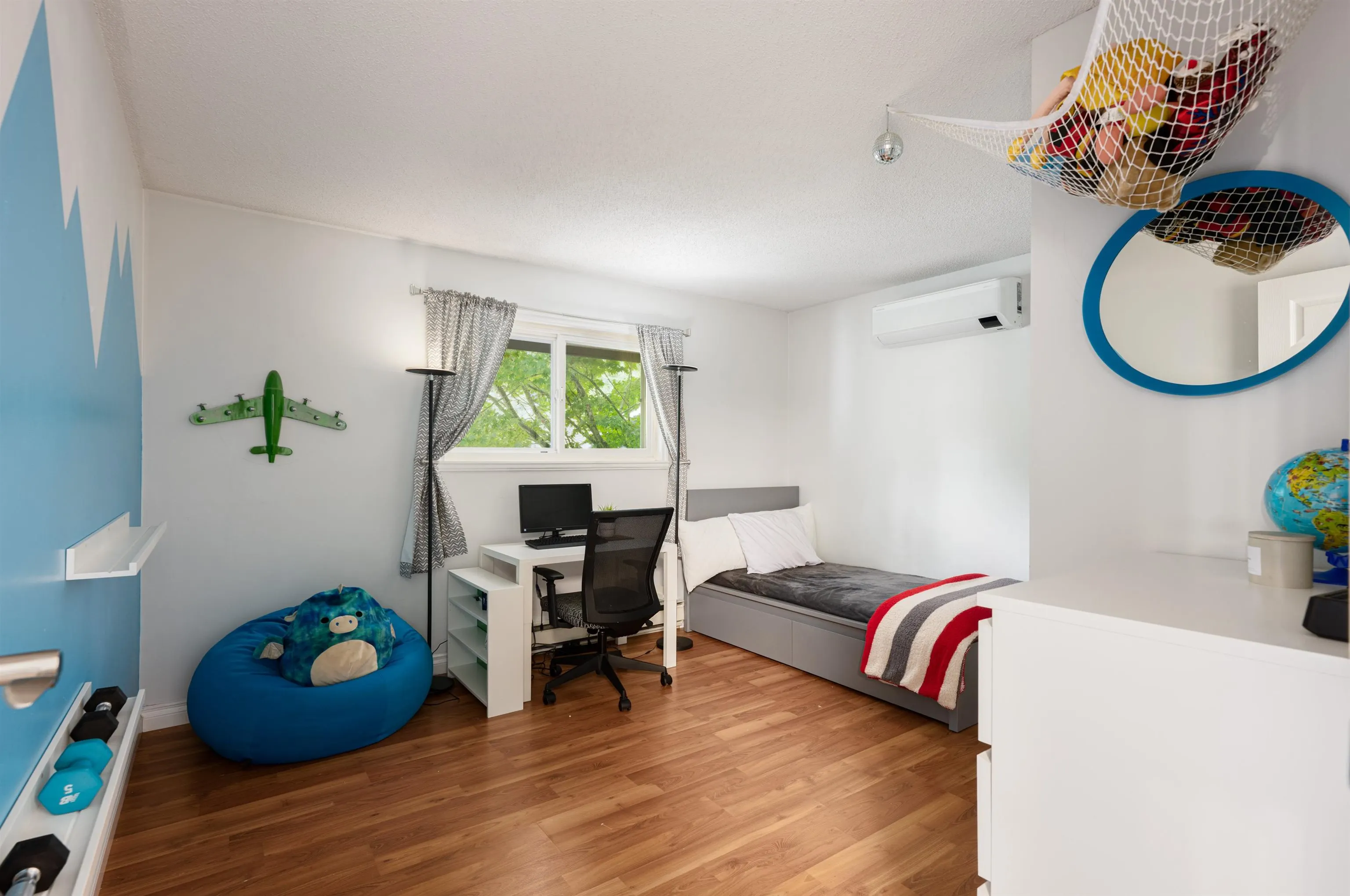 1005 Alpine Place