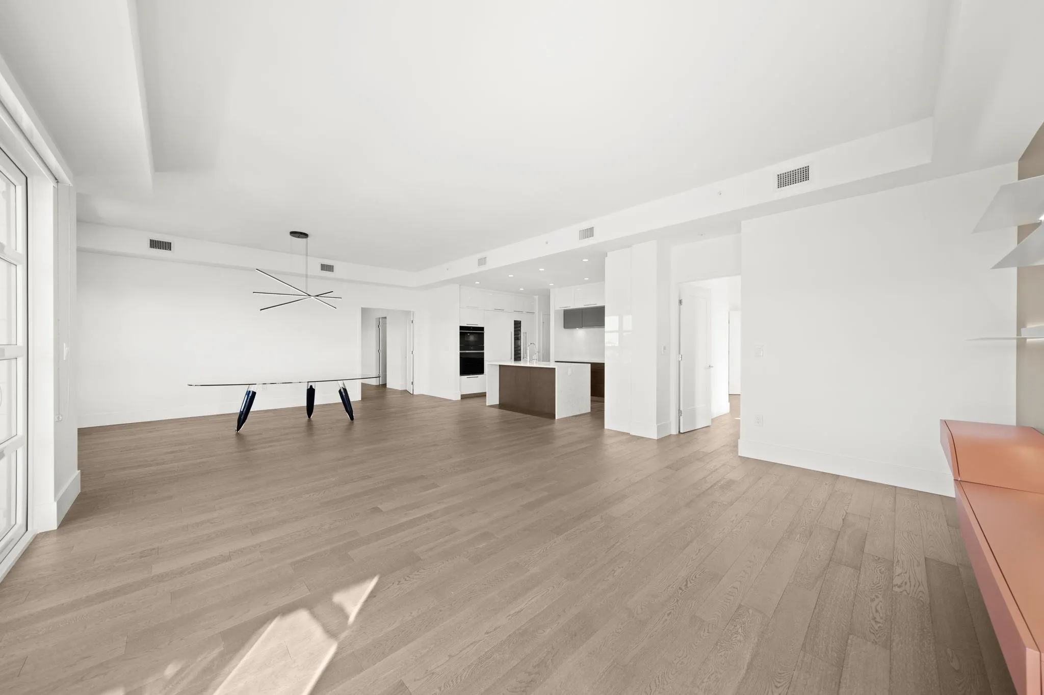504 6168 East Boulevard