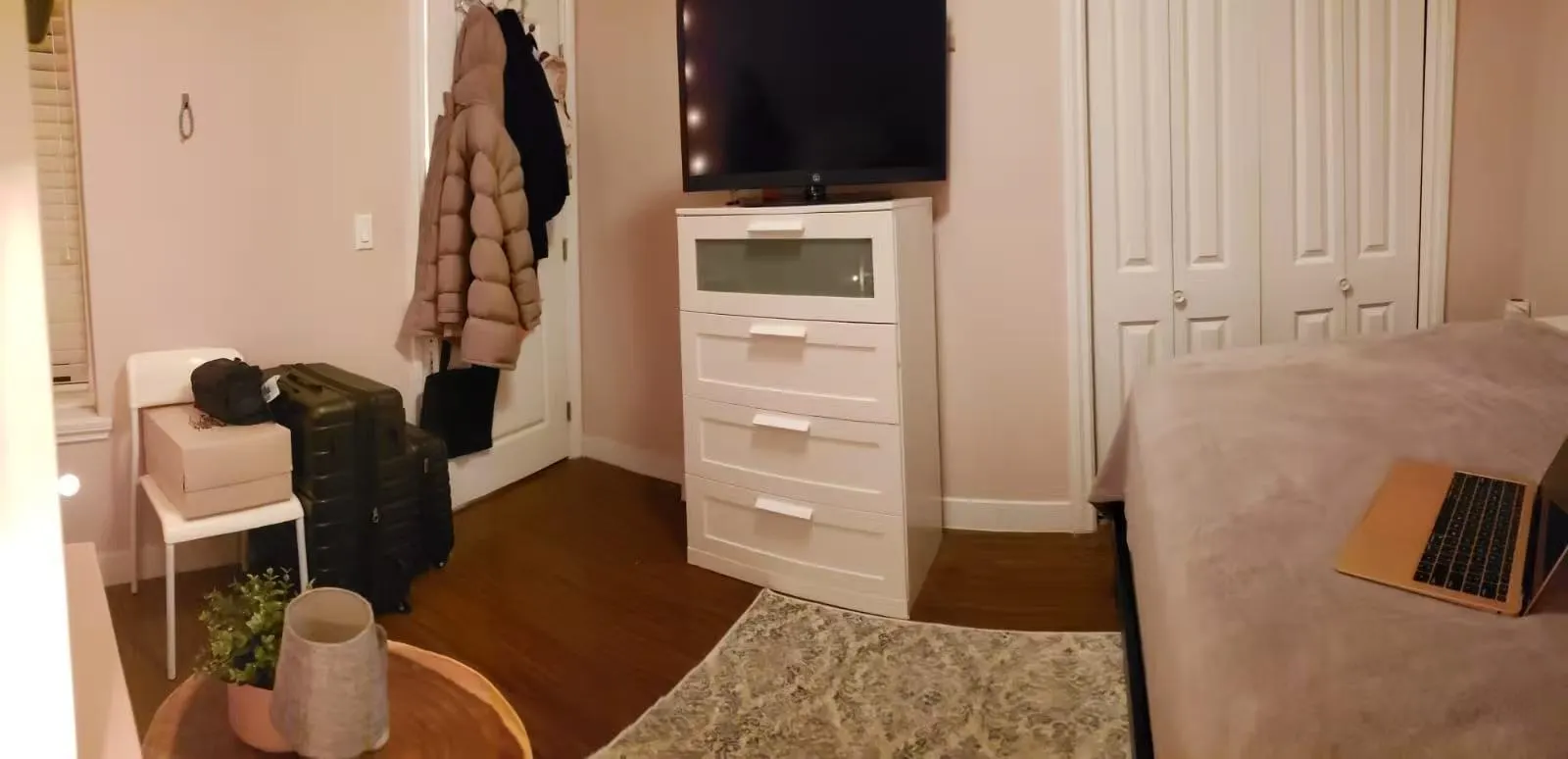 5468 Chaffey Avenue, Burnaby