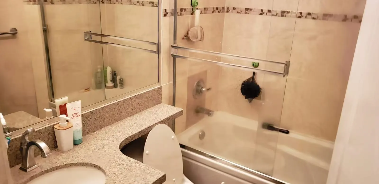 5468 Chaffey Avenue, Burnaby