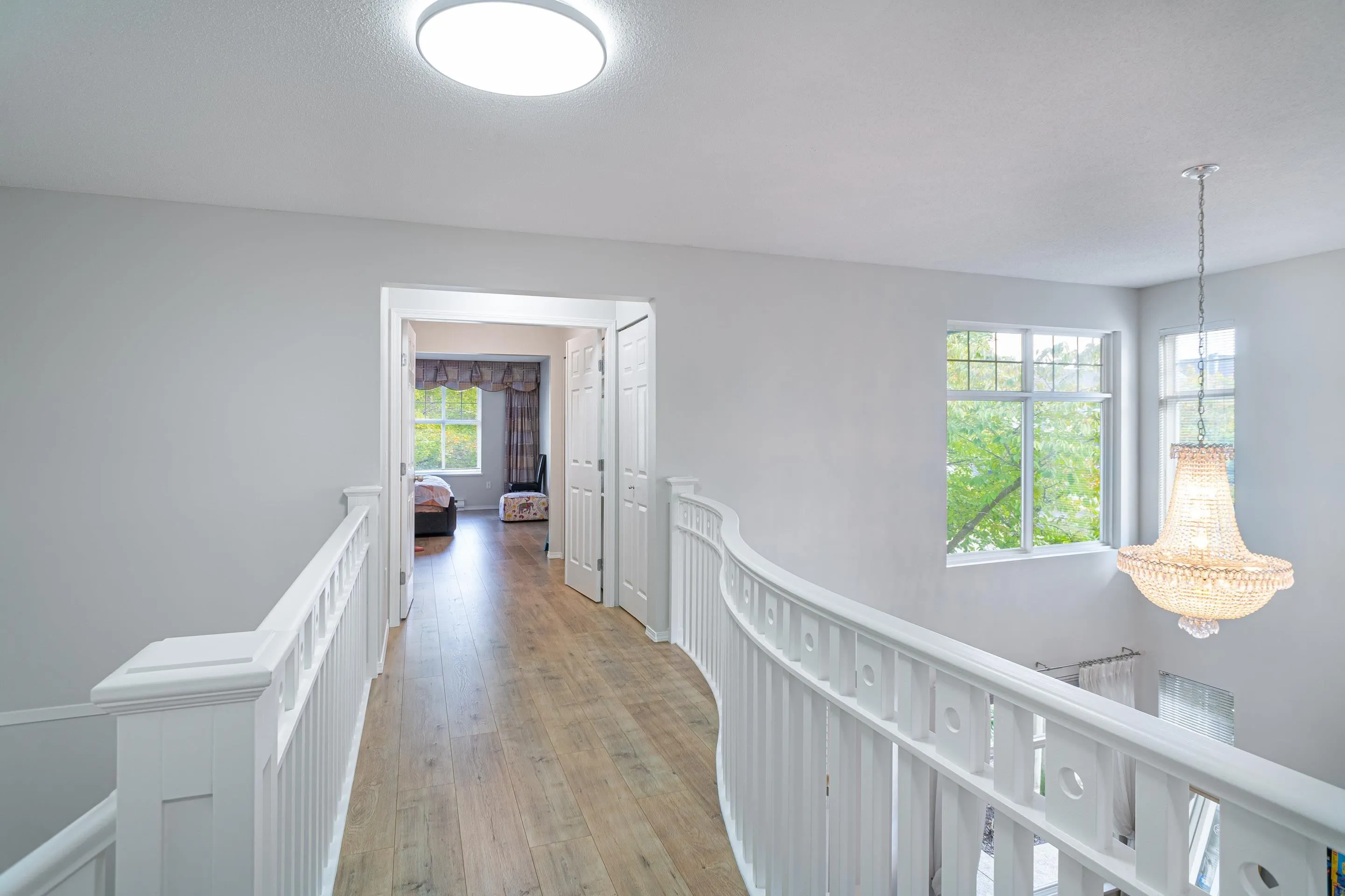 57 3711 Robson Court