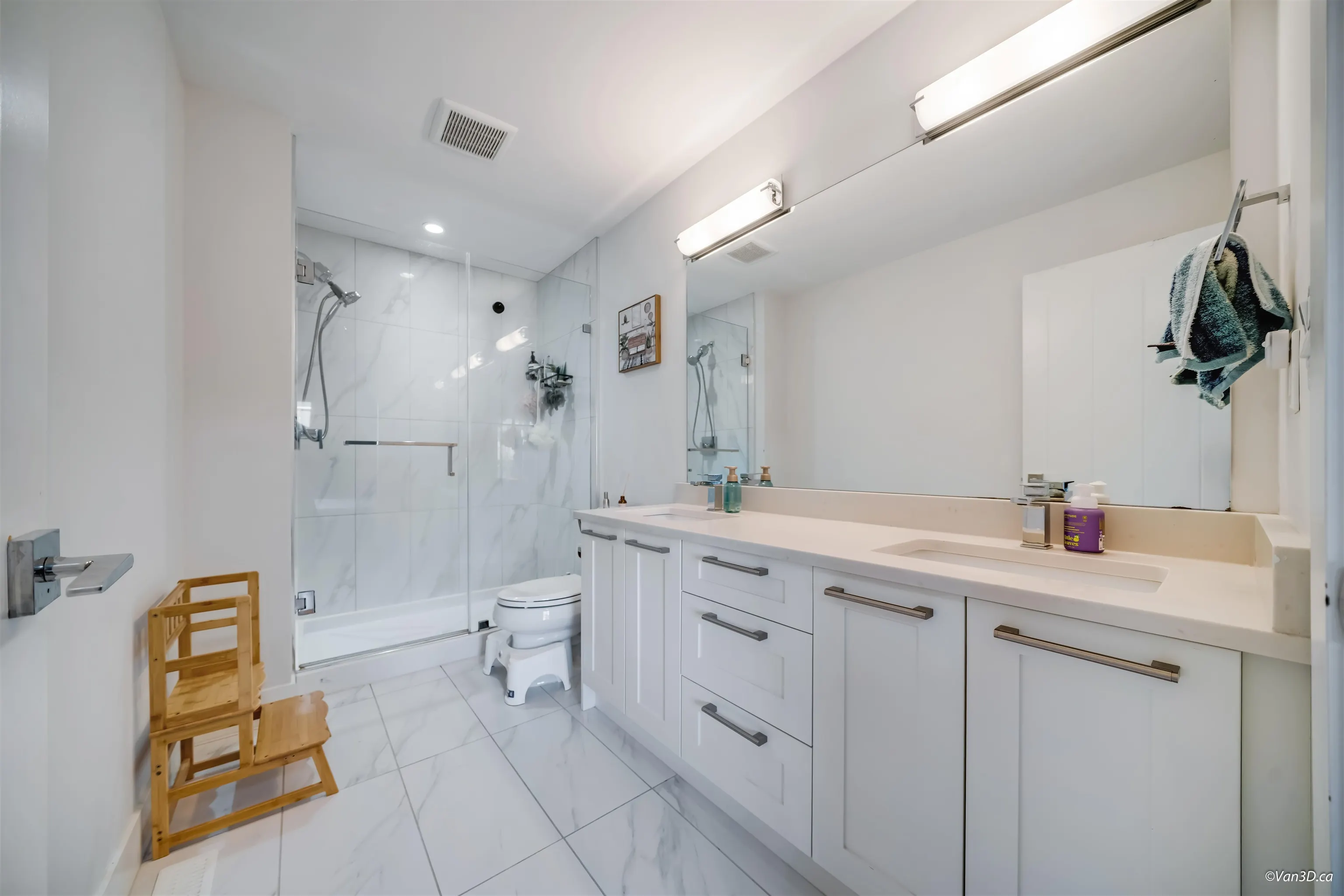 216 2277 Oak Meadows Drive