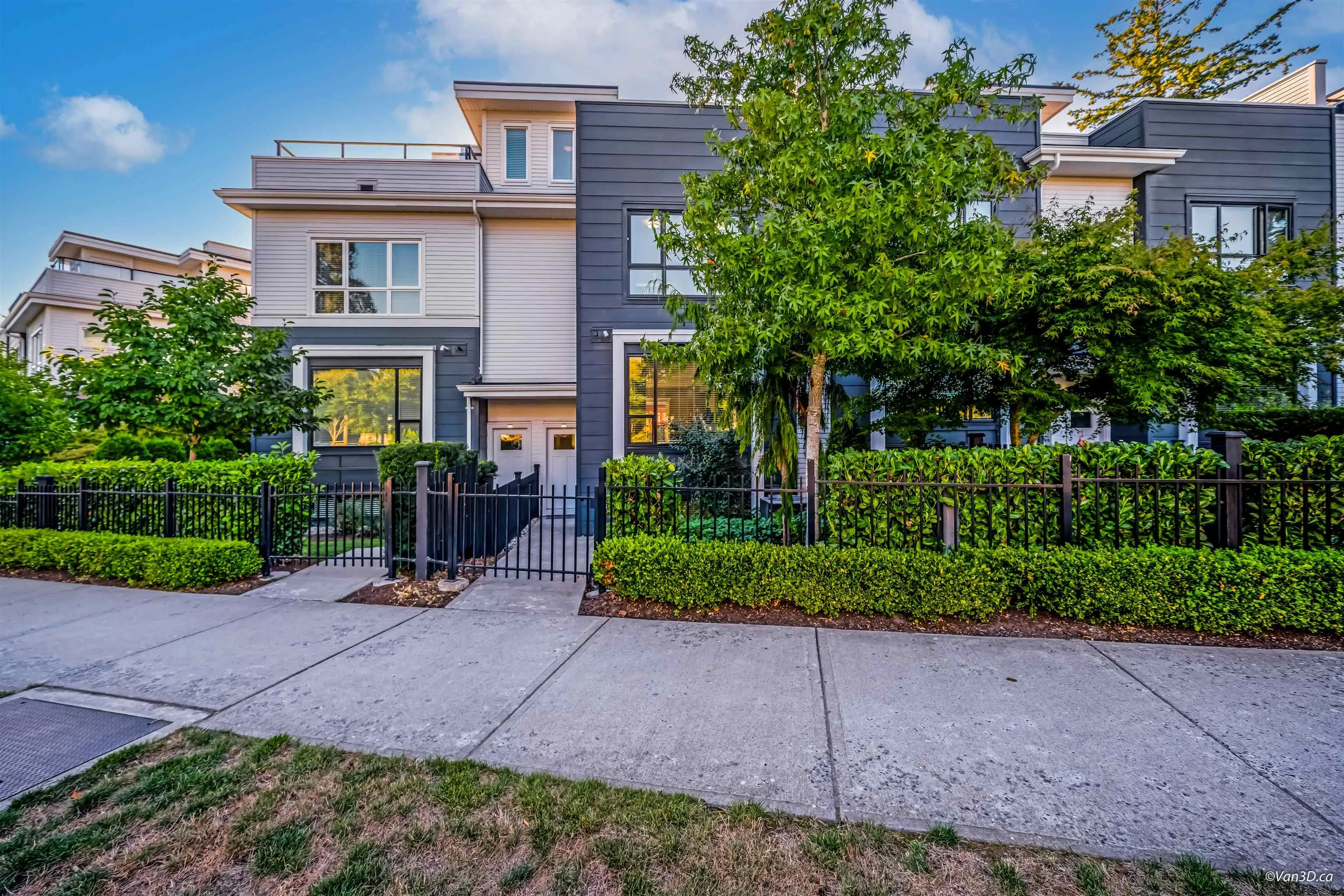 216 2277 Oak Meadows Drive
