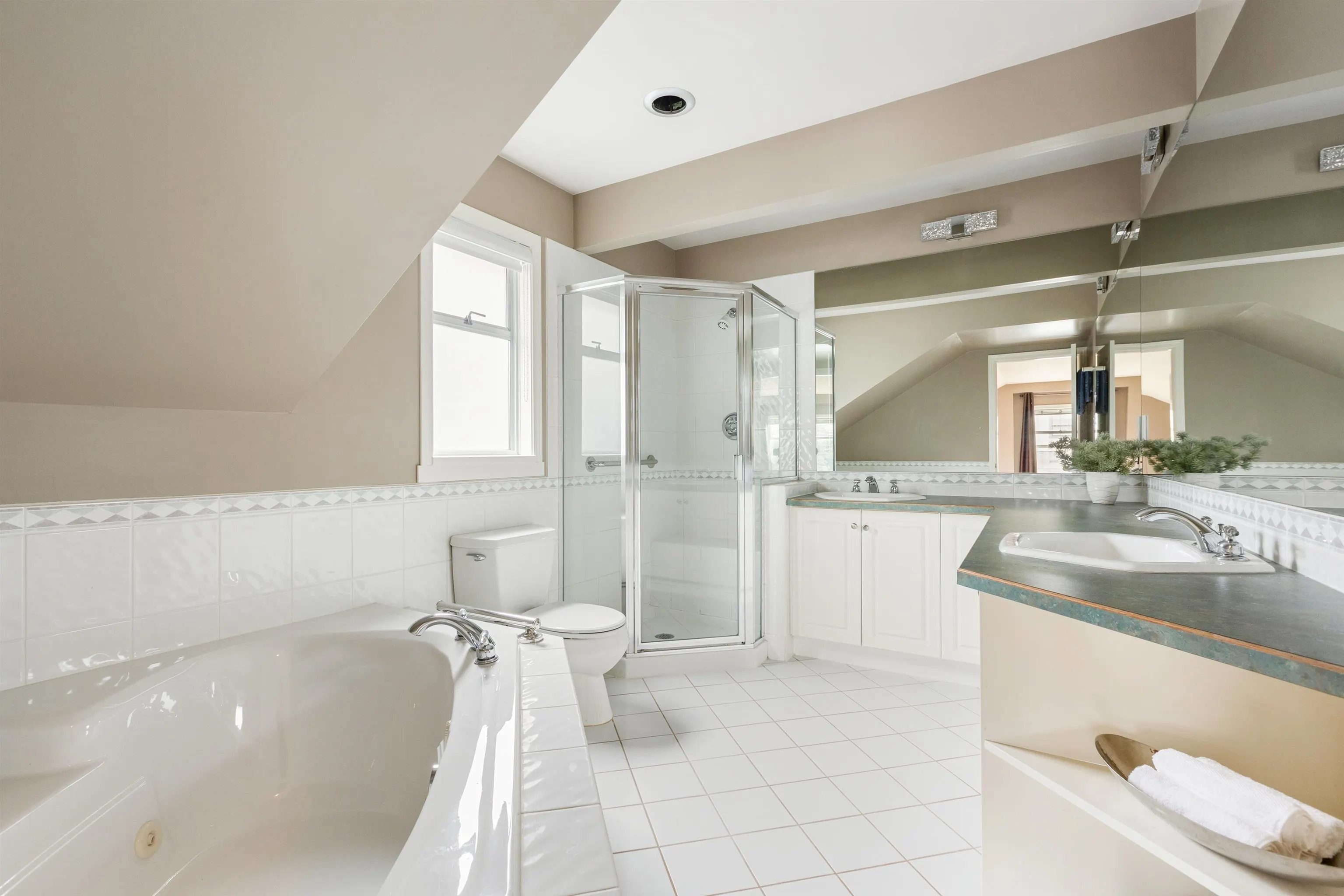 5395 Opal Place