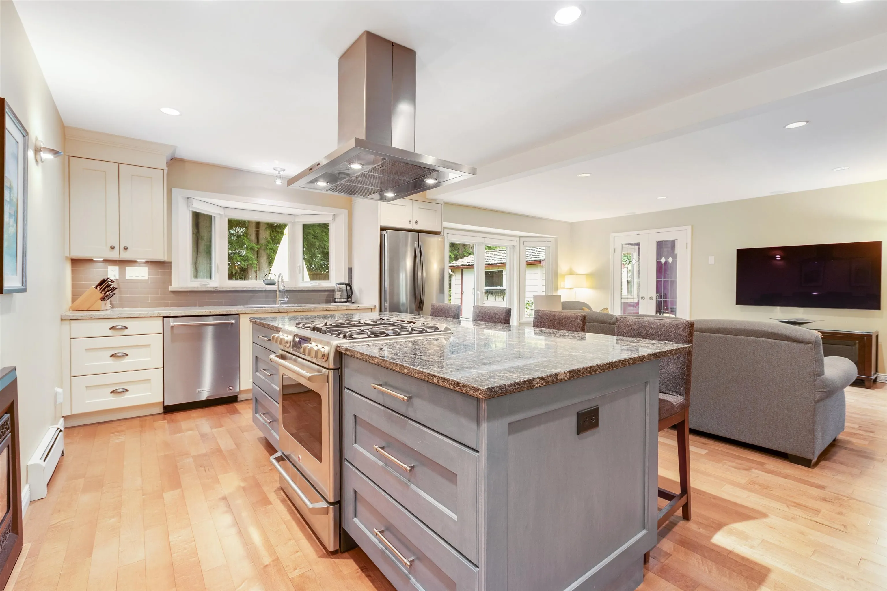 5395 Opal Place