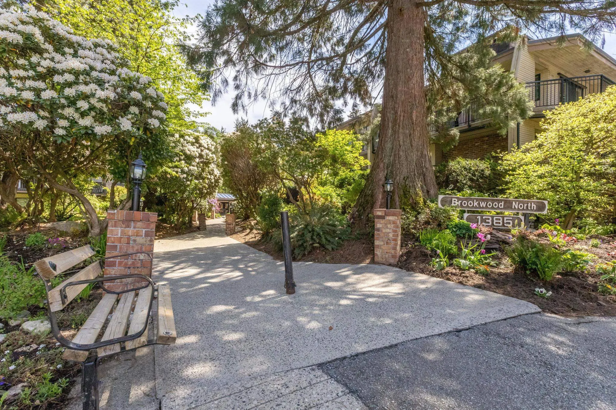 306 1385 Draycott Road
