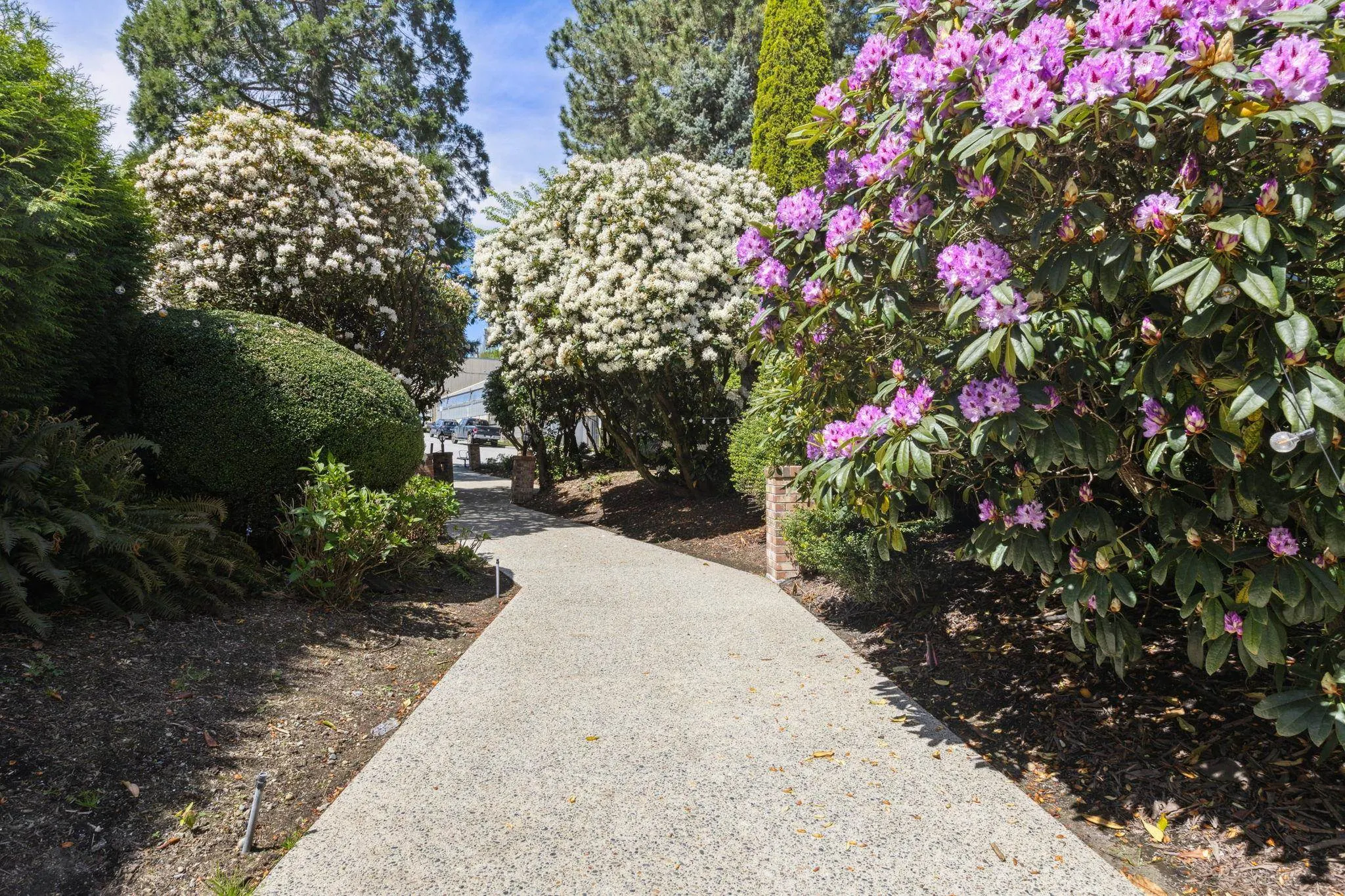306 1385 Draycott Road
