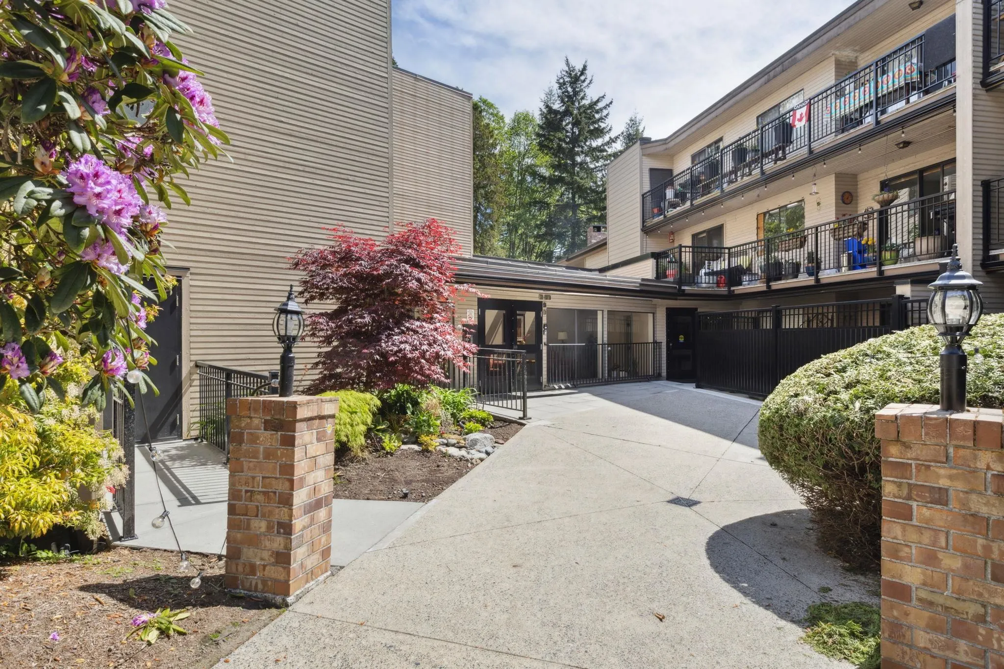 306 1385 Draycott Road