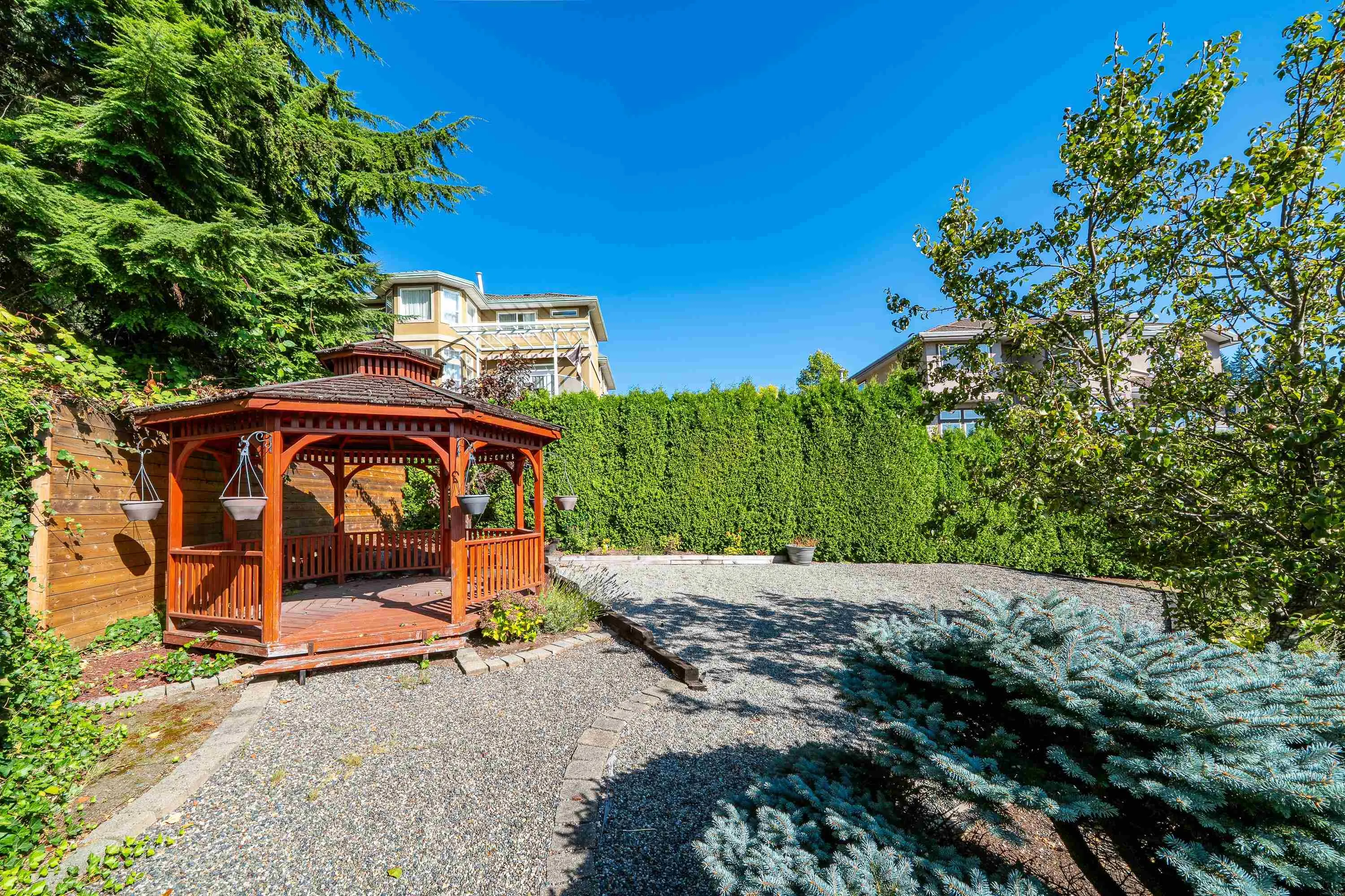 1577 Lodgepole Place
