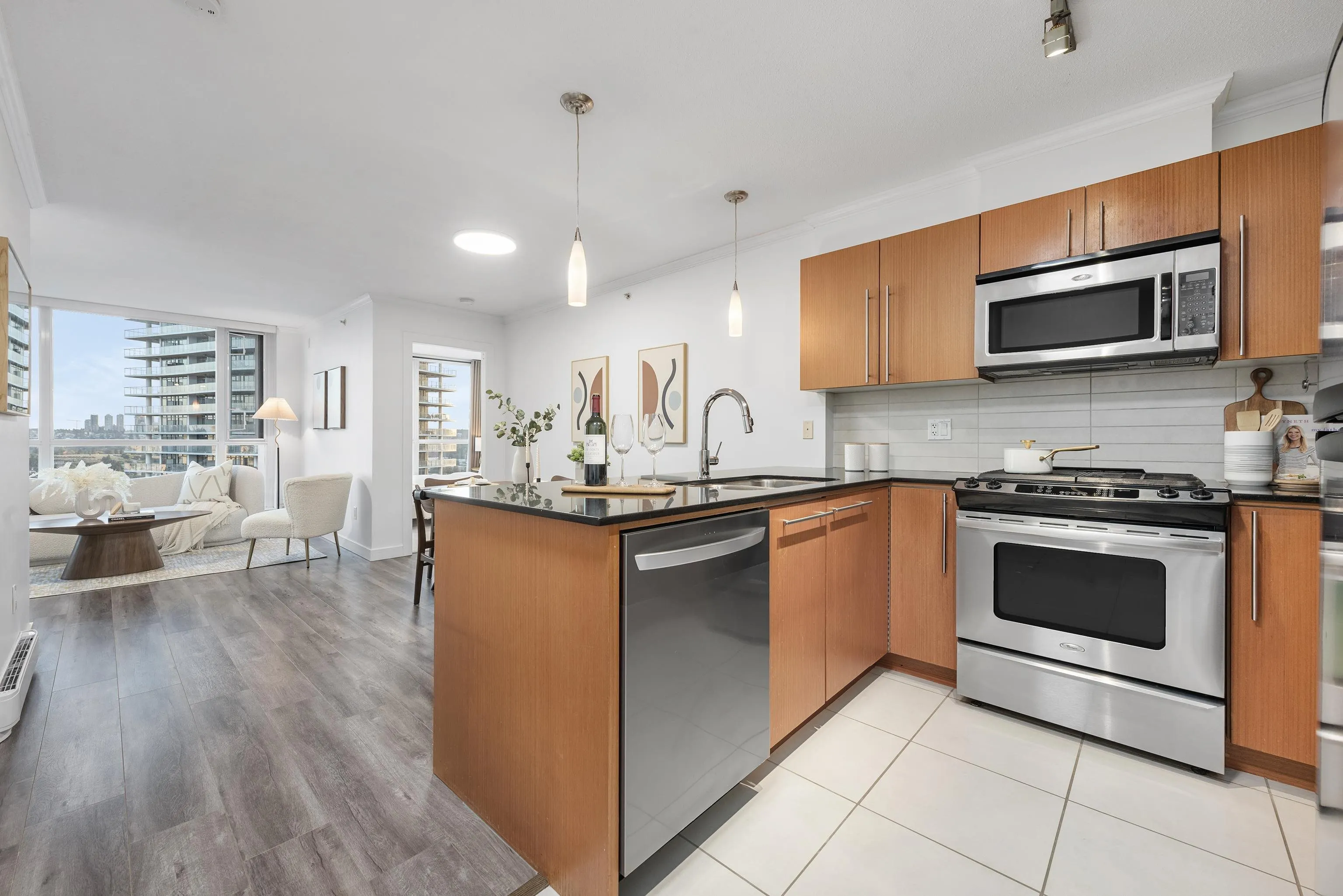 2608 4888 Brentwood Drive