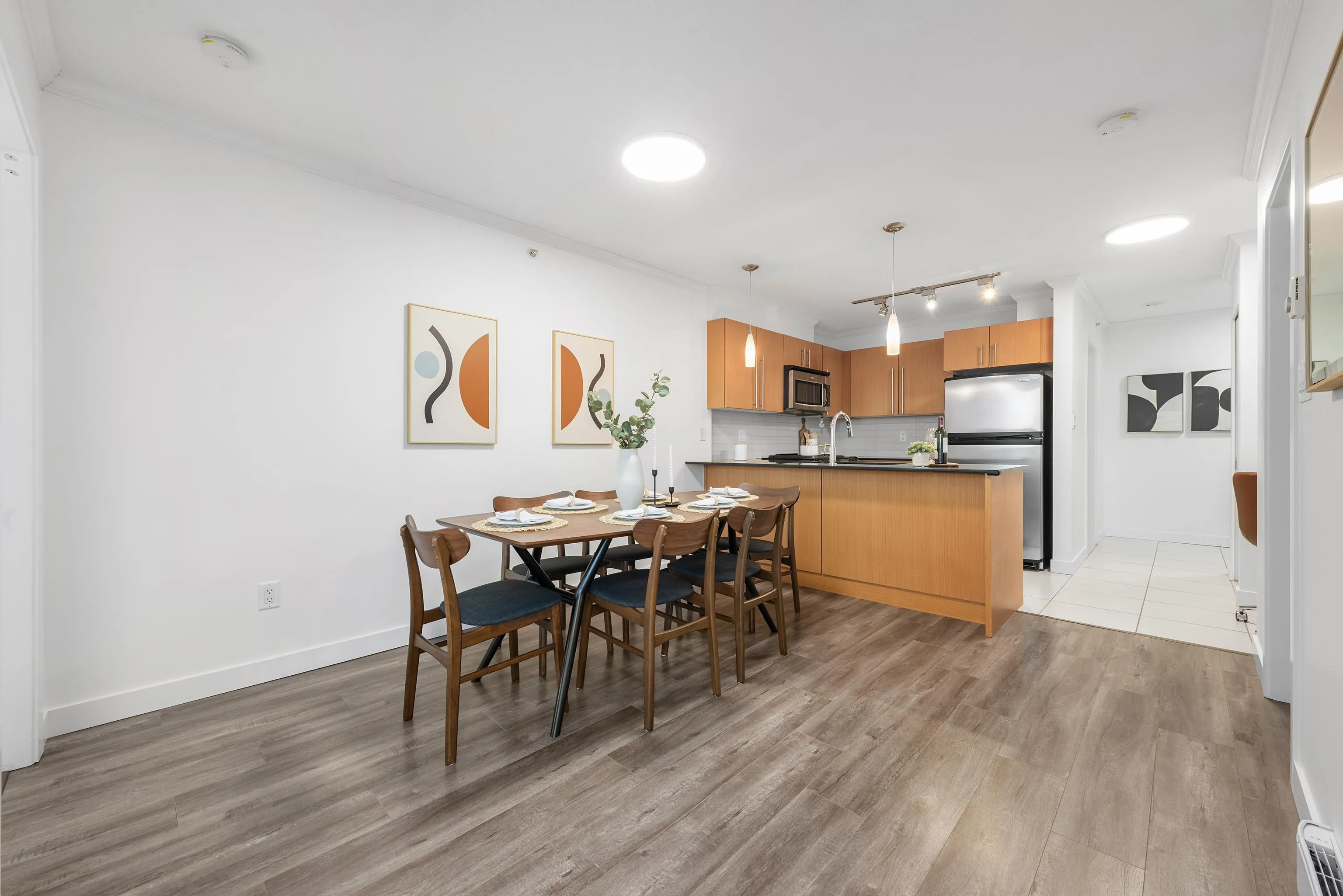 2608 4888 Brentwood Drive