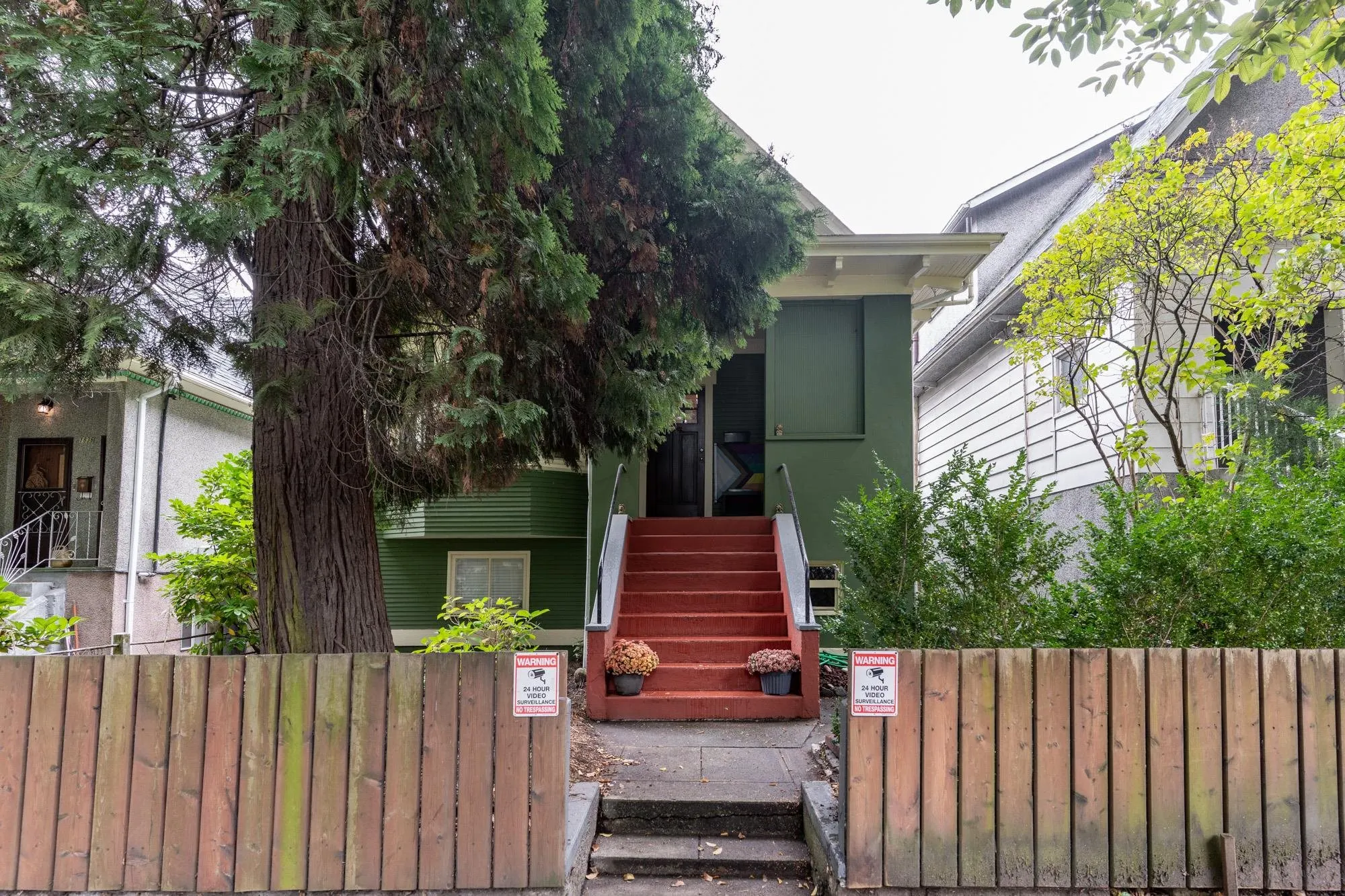 1830 E 1st Avenue