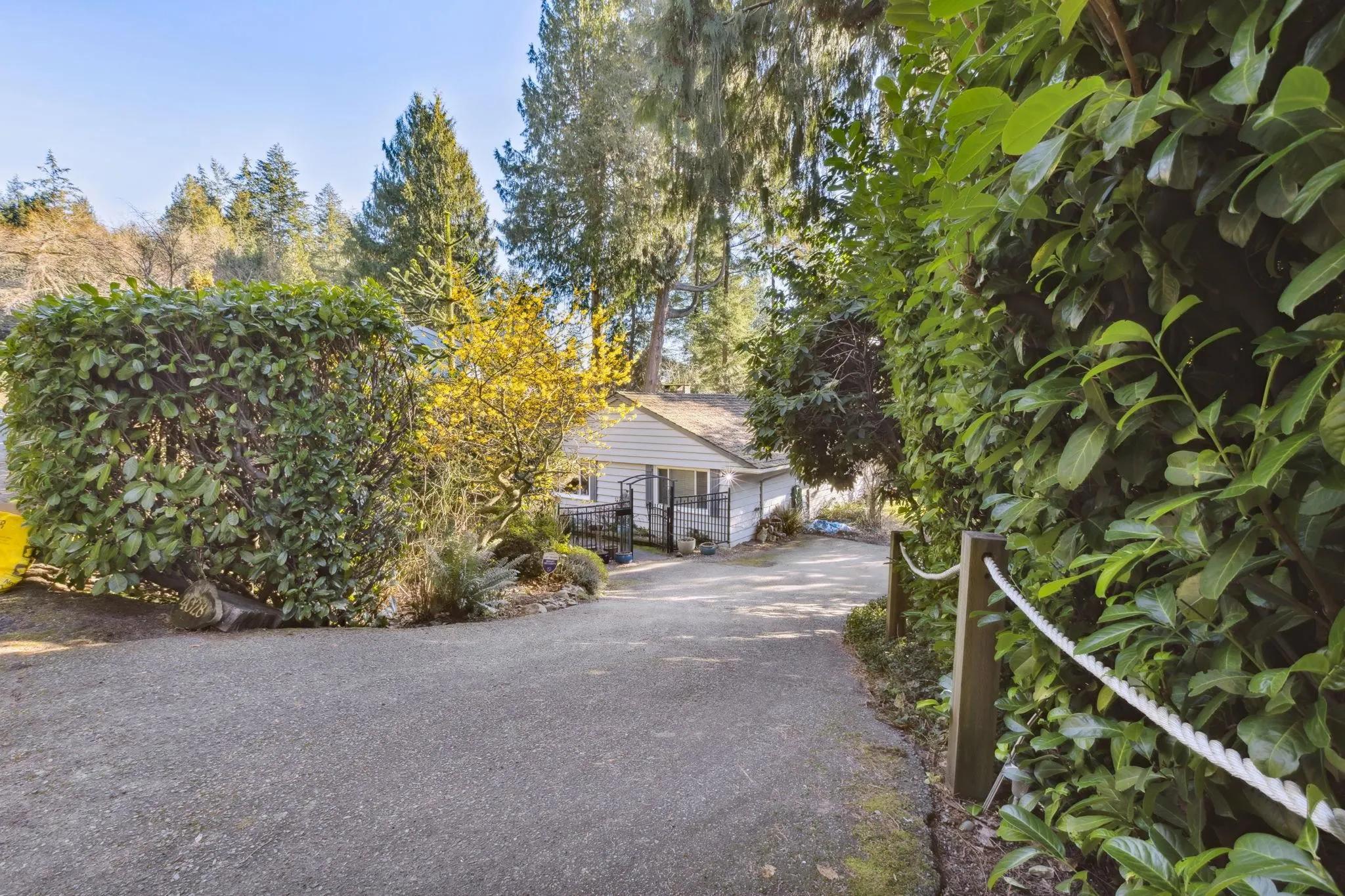 4028 Rose Crescent