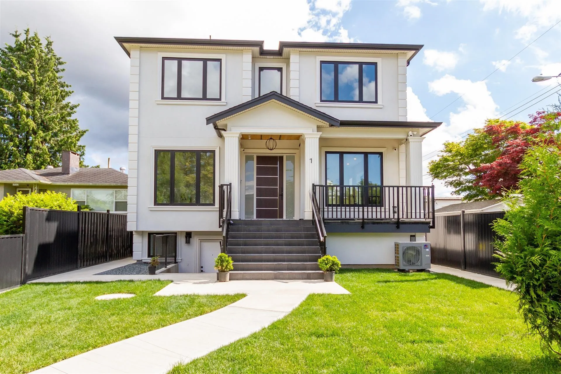2350 E 49th Avenue