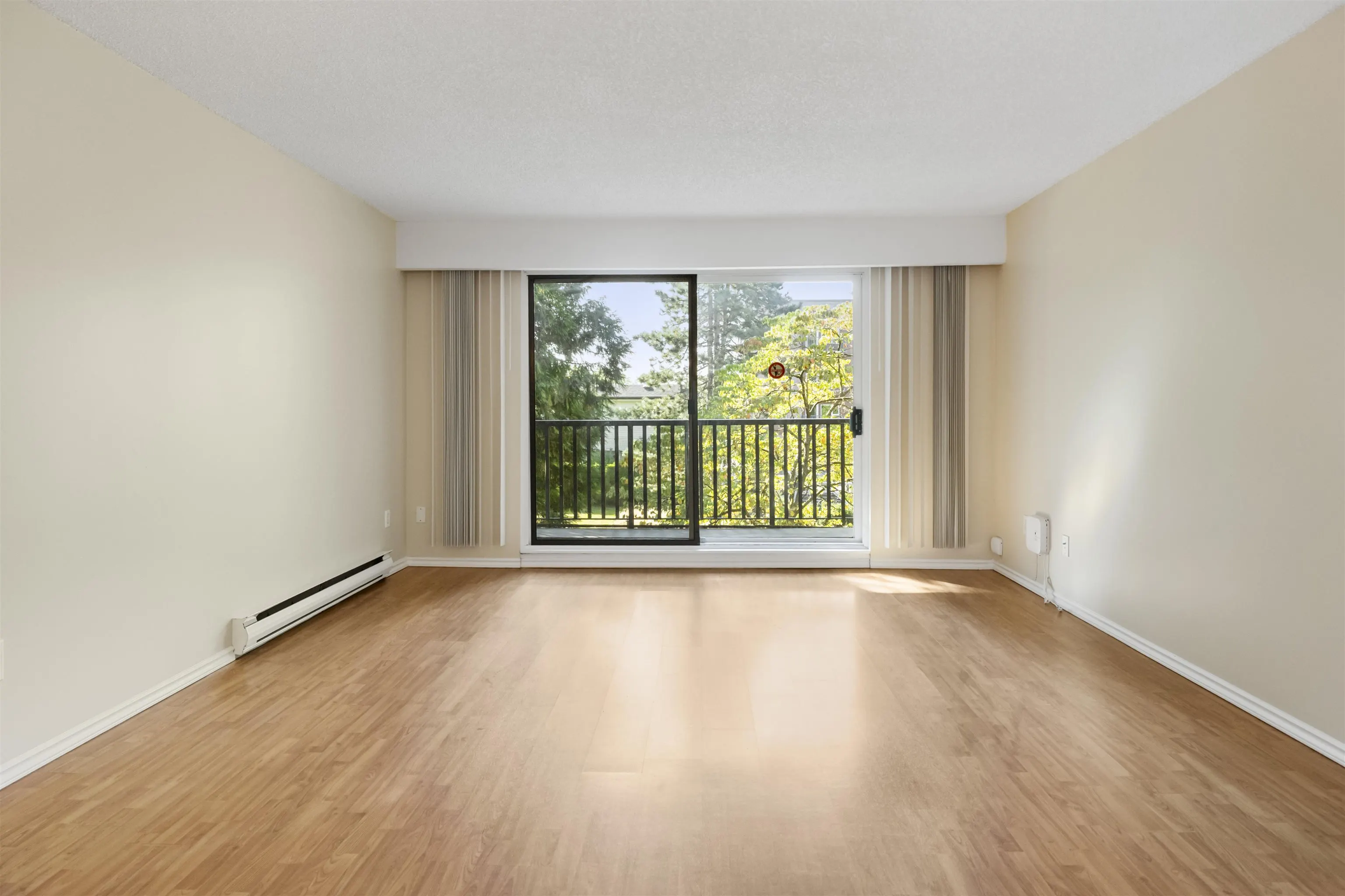 209 15268 100 Avenue