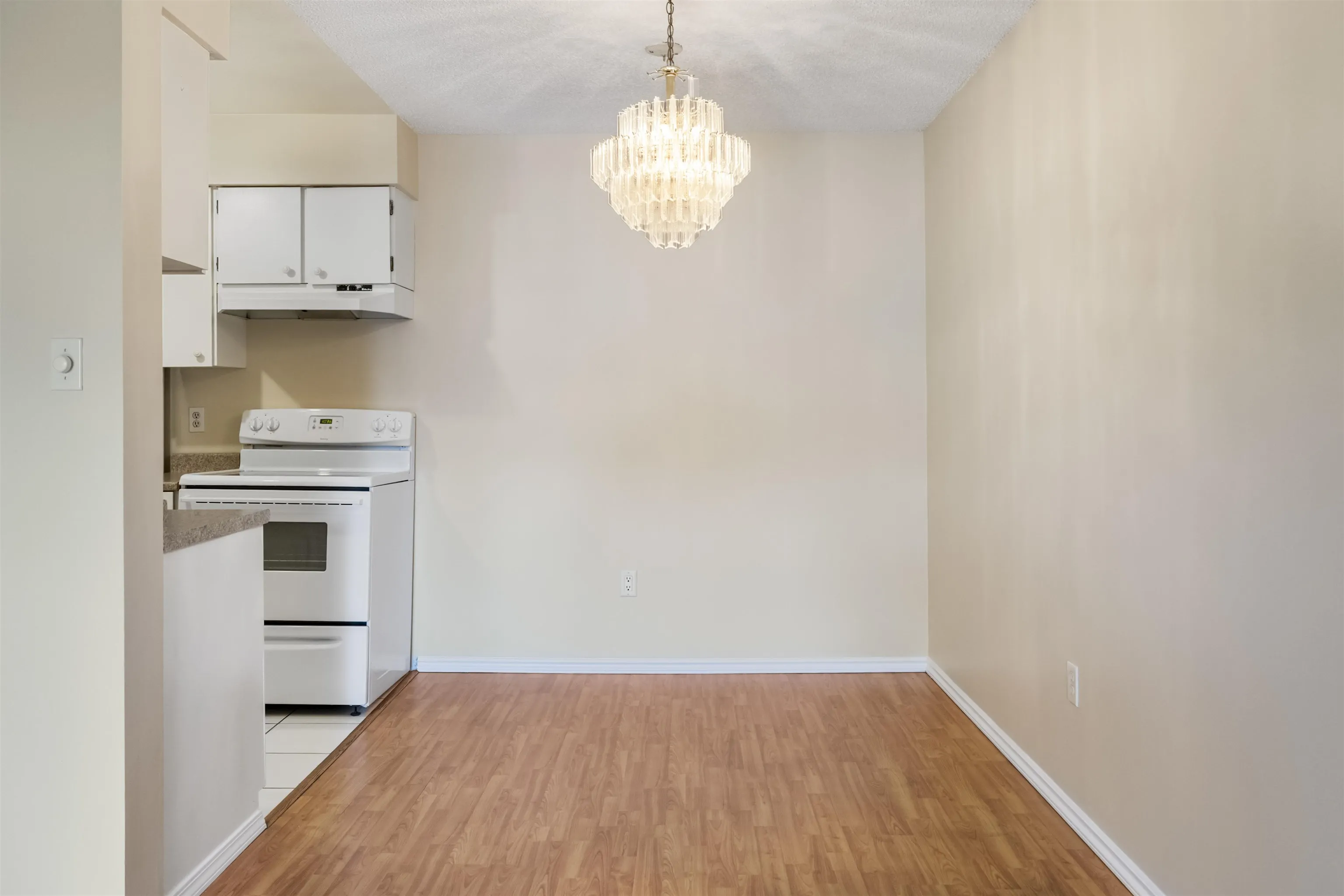 209 15268 100 Avenue