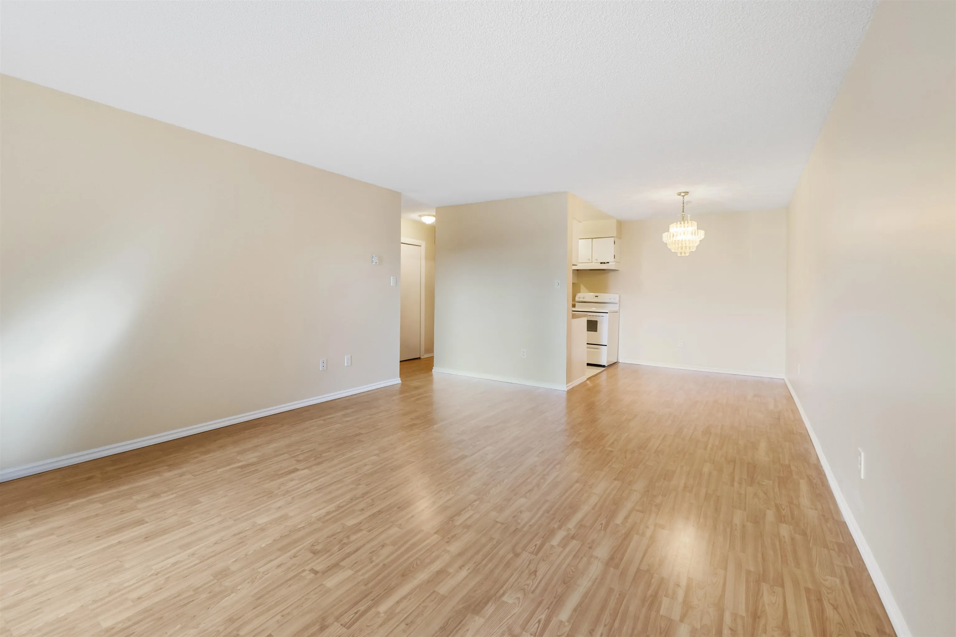 209 15268 100 Avenue