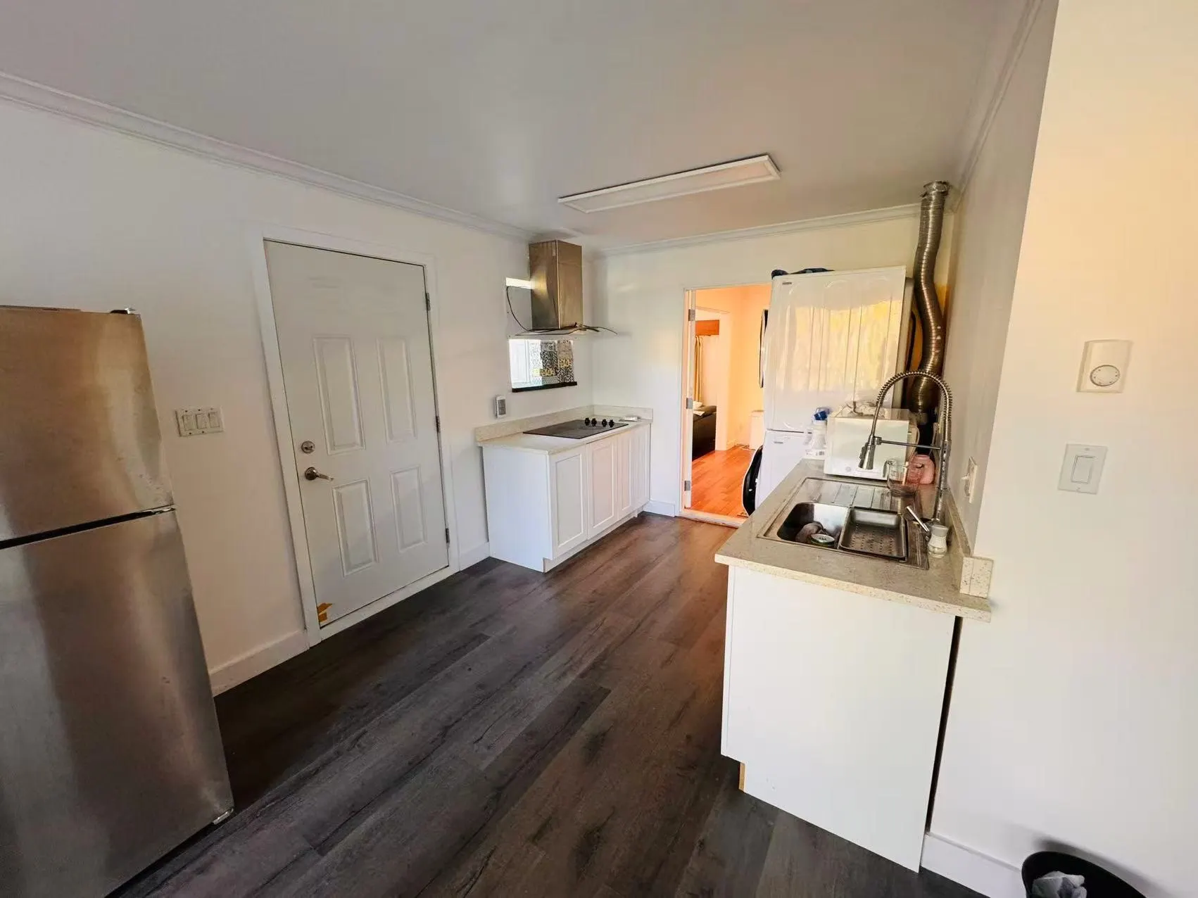 1208 Entrance Court