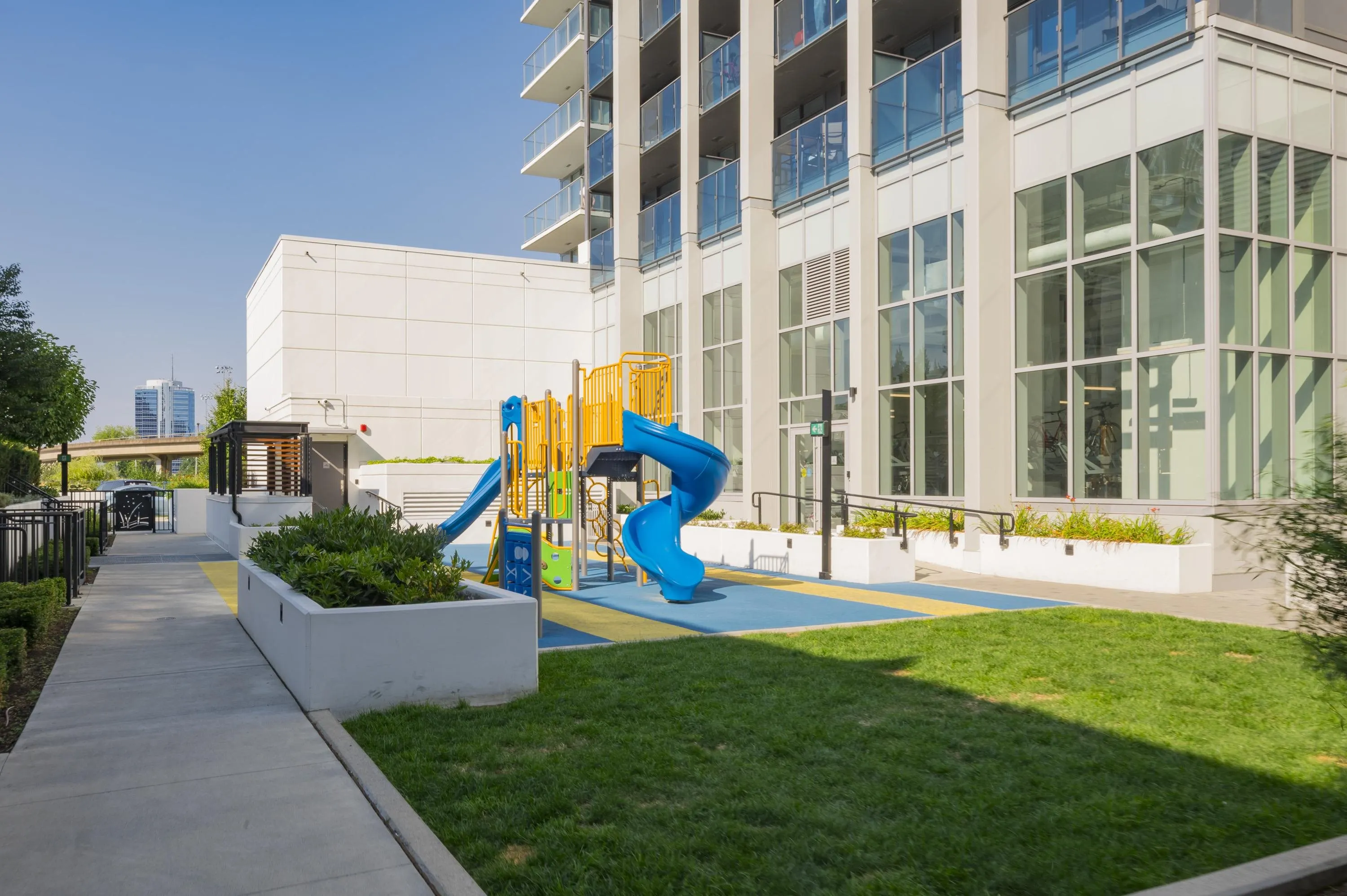 3801 10448 University Drive