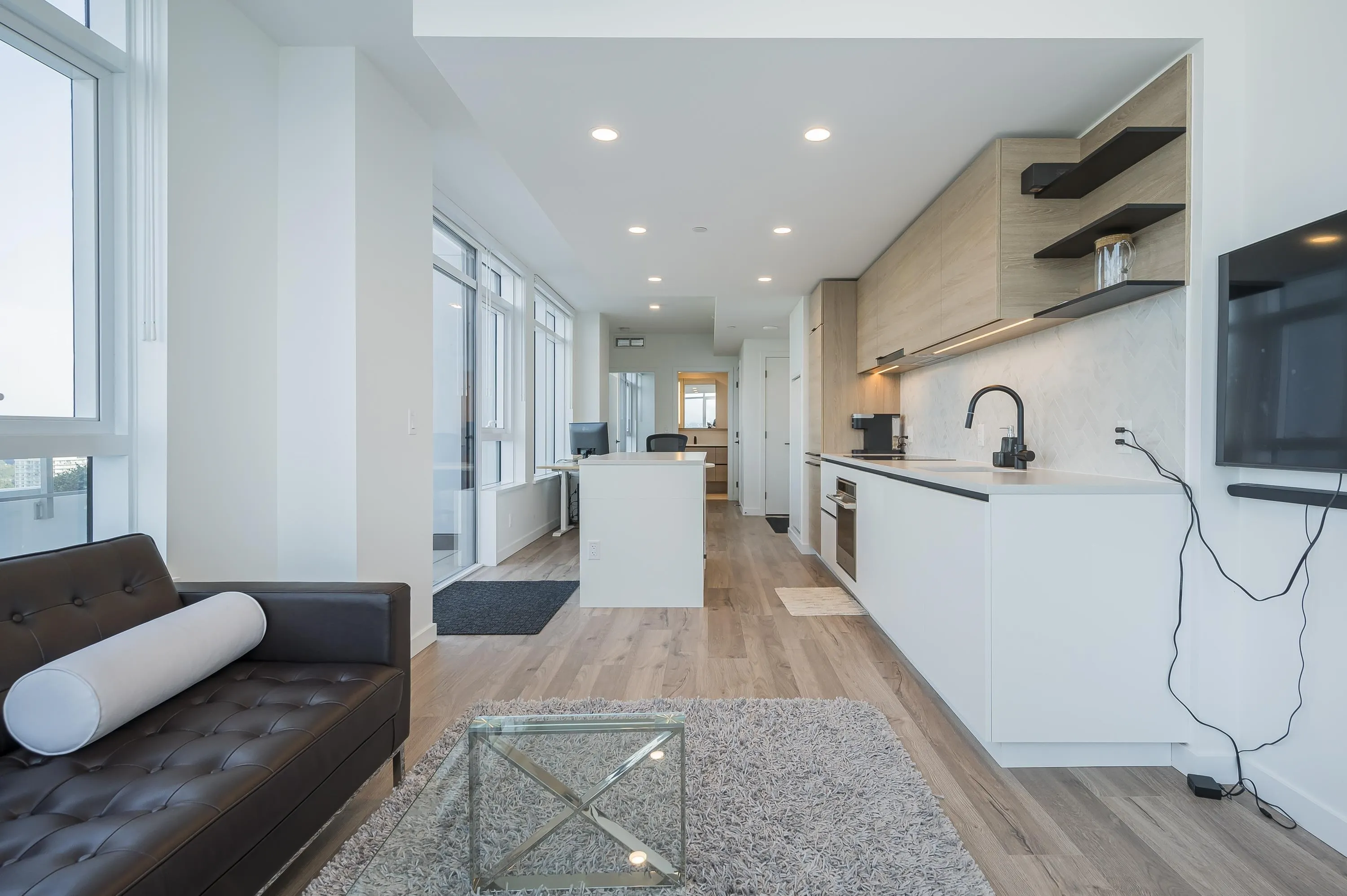 3801 10448 University Drive