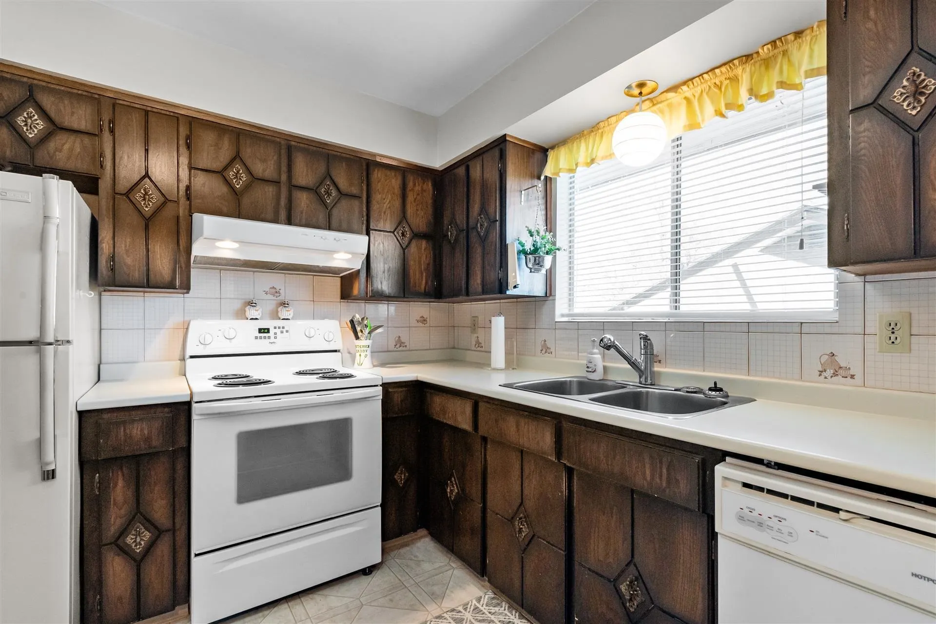 1518 Parker Place