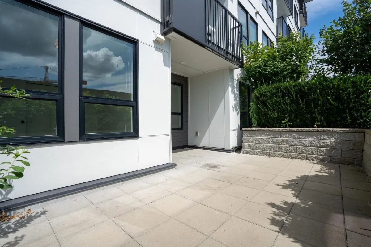 1xx 9228 Slopes Mews