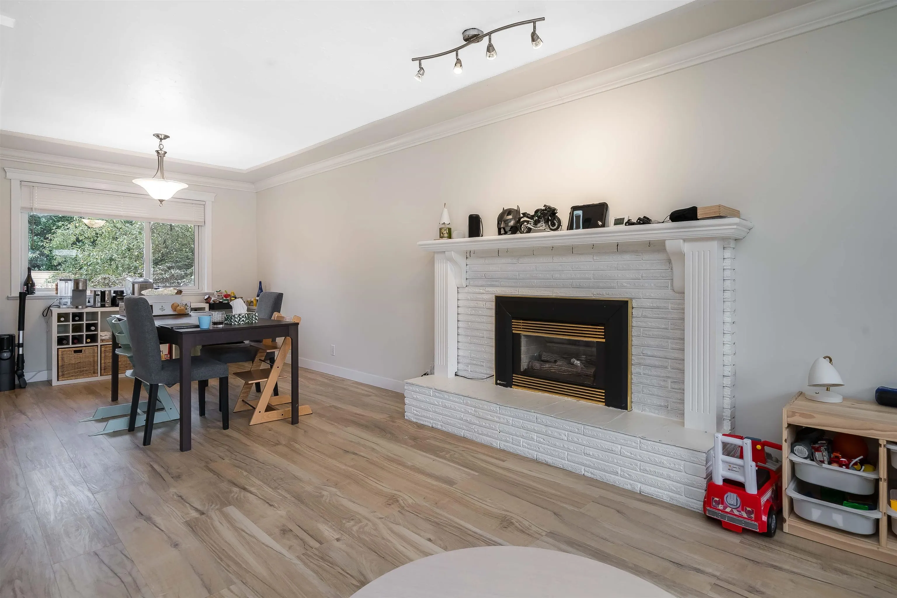 1634 Harbour Drive