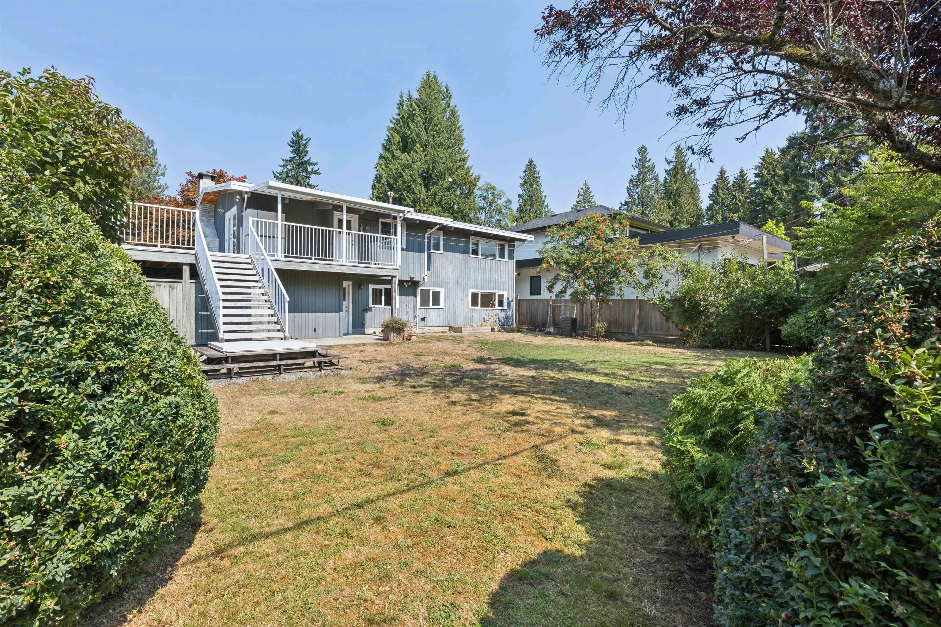 1023 Arlington Crescent