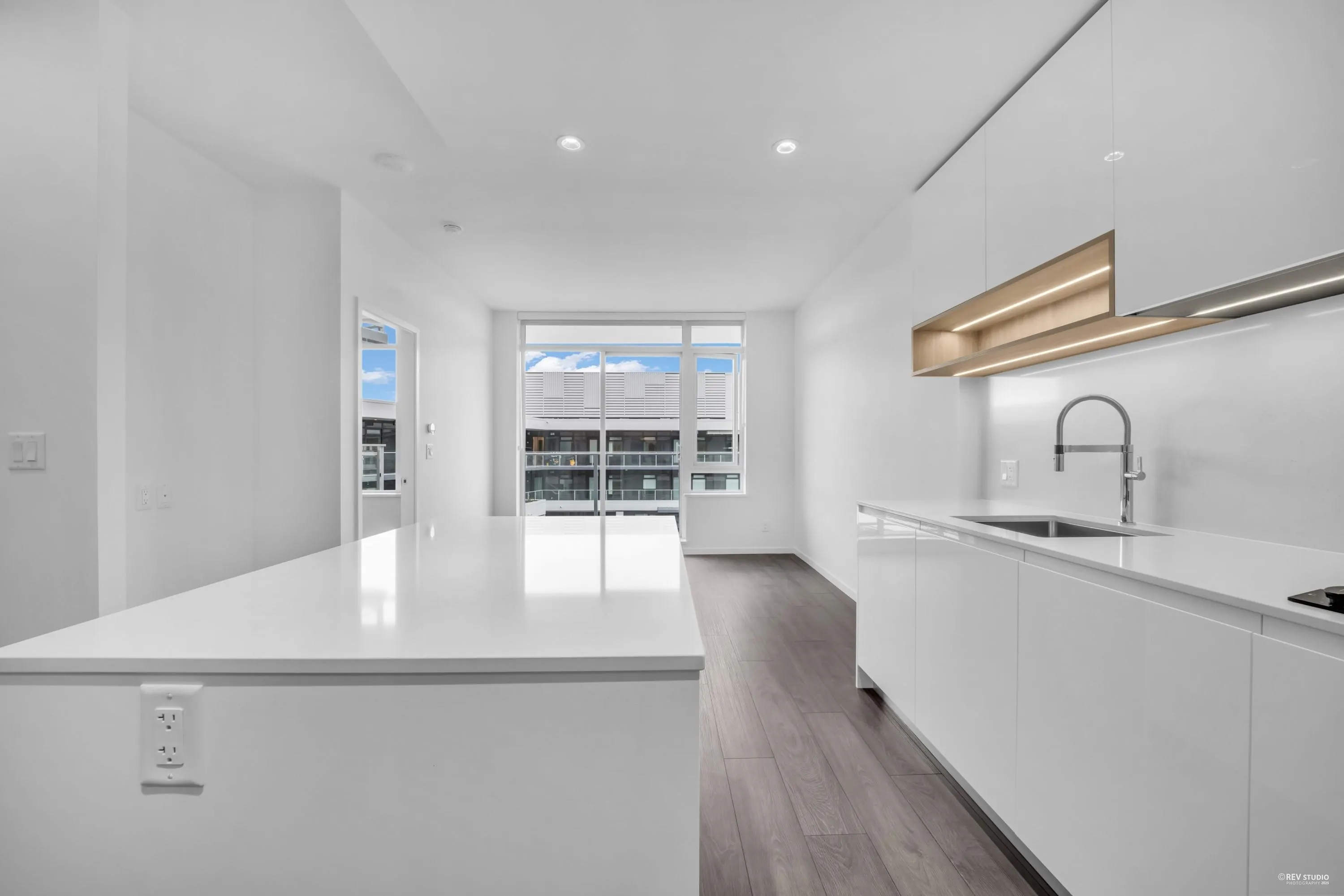 1108 6500 Minoru Boulevard