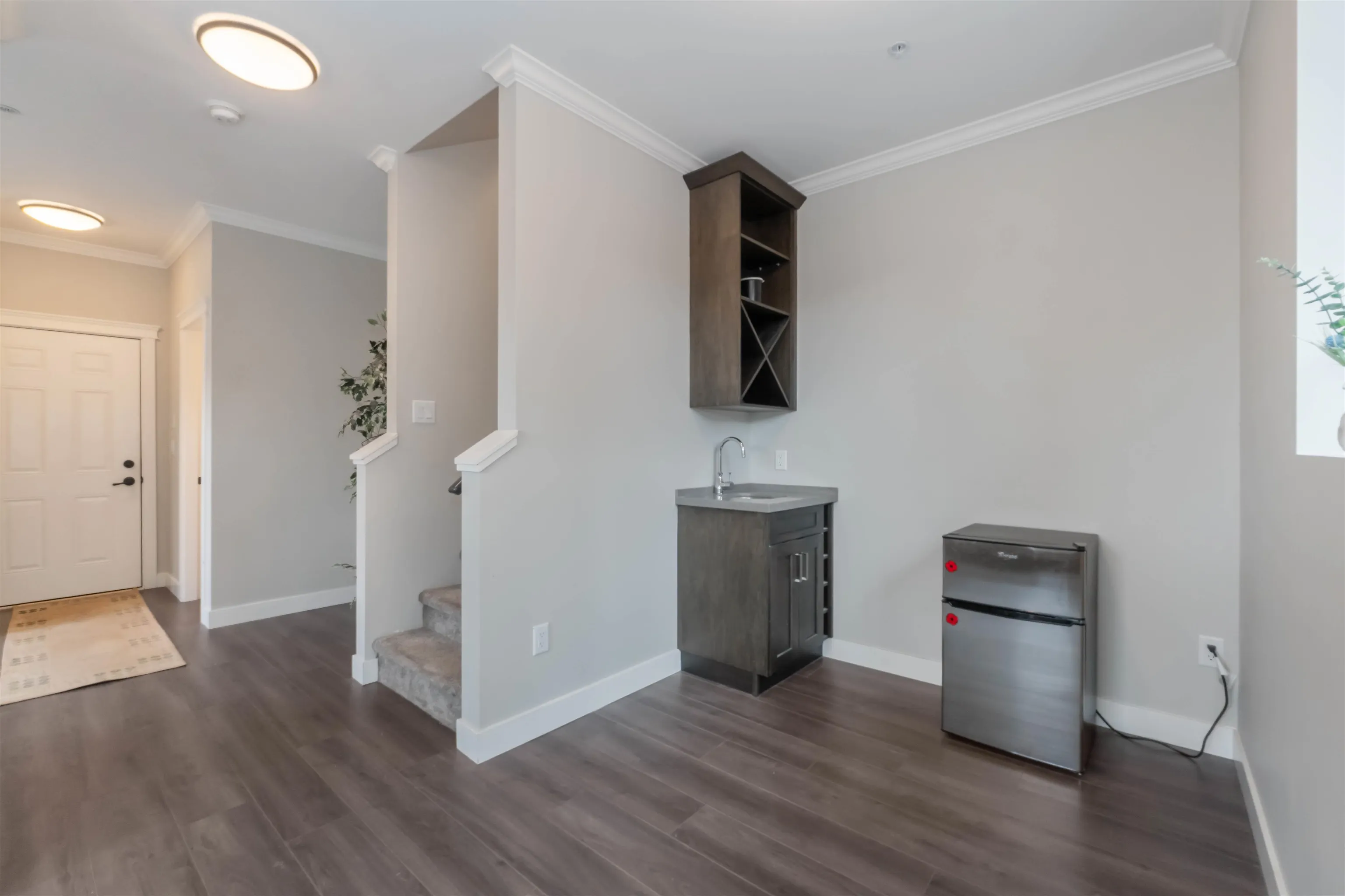 17 10480 248 Street