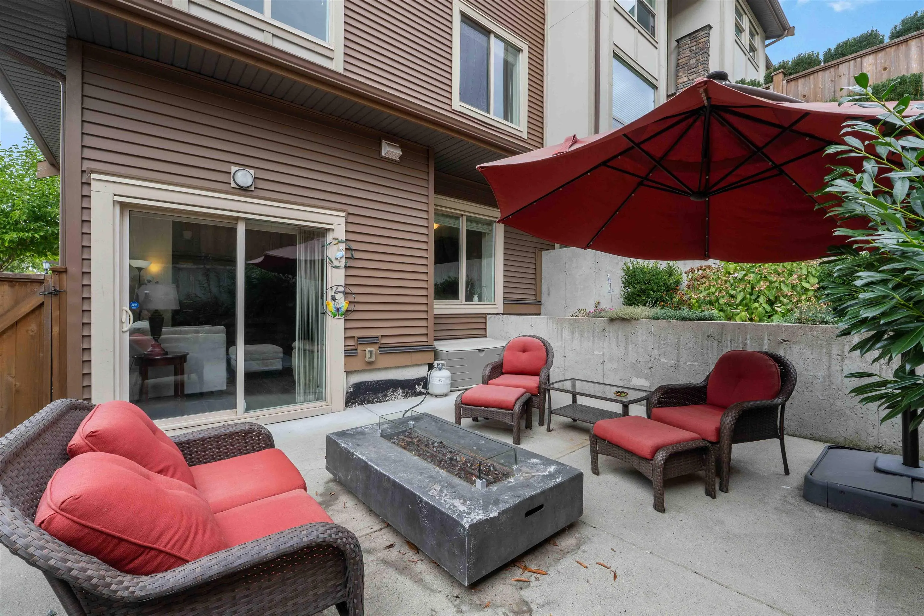 17 10480 248 Street