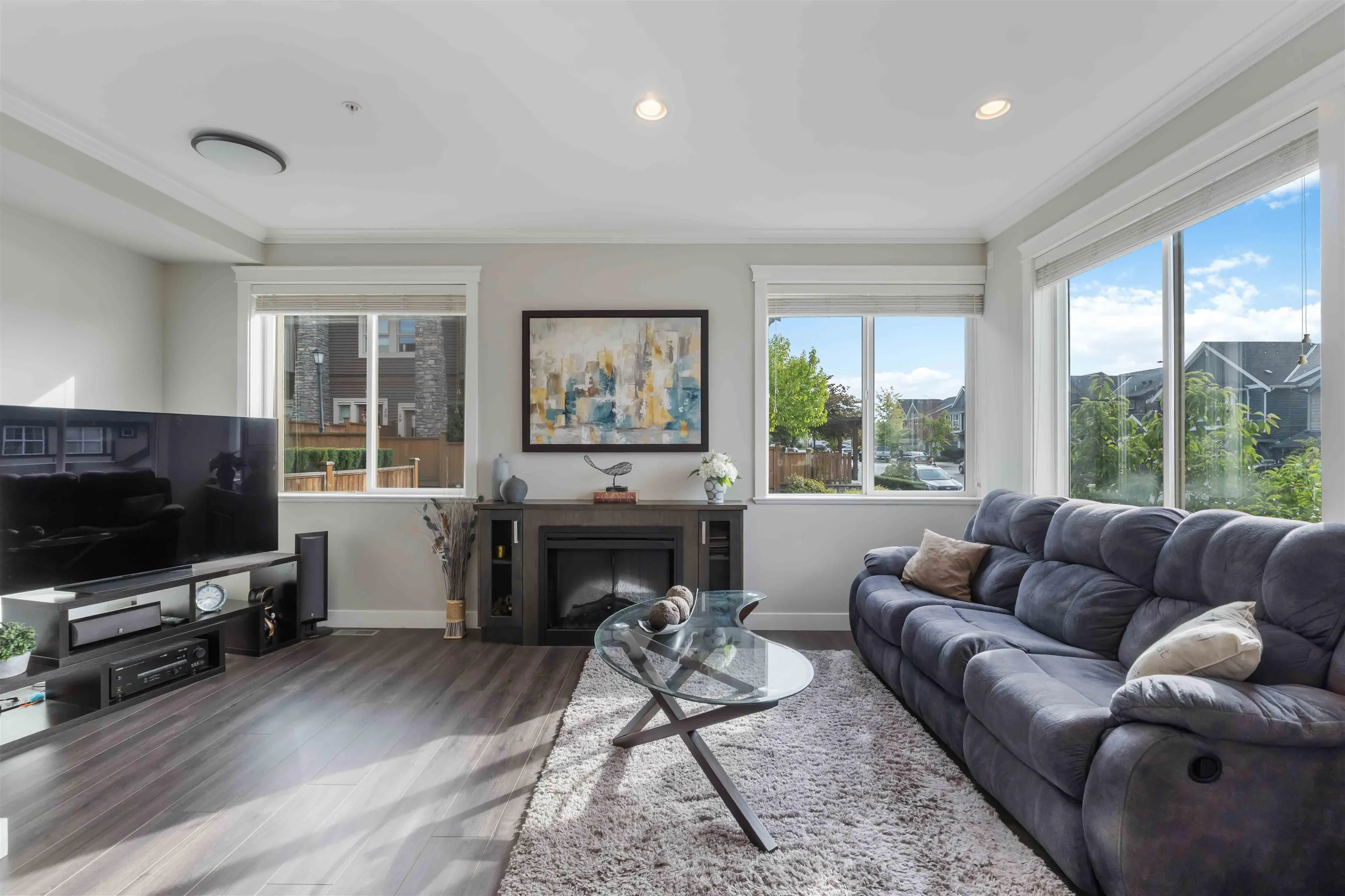 17 10480 248 Street