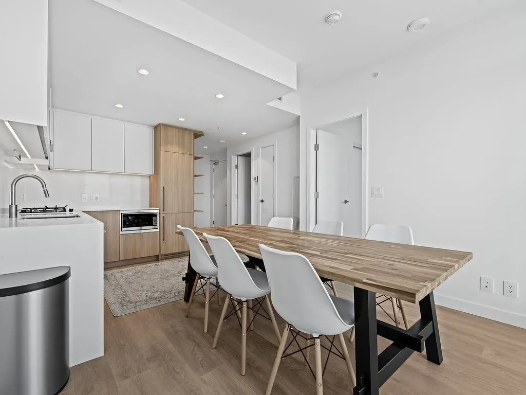 1709 505 Nelson Street