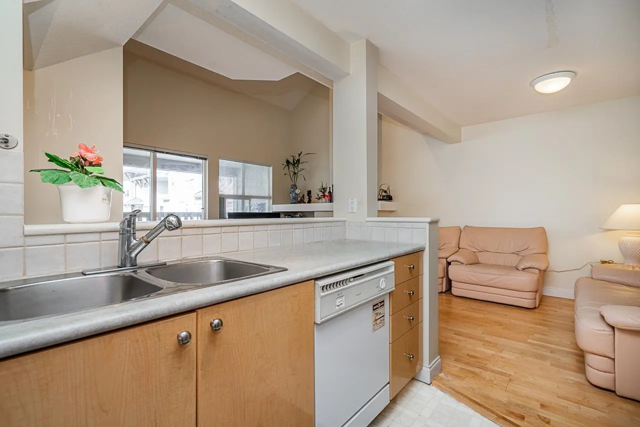 20 7111 Lynnwood Drive