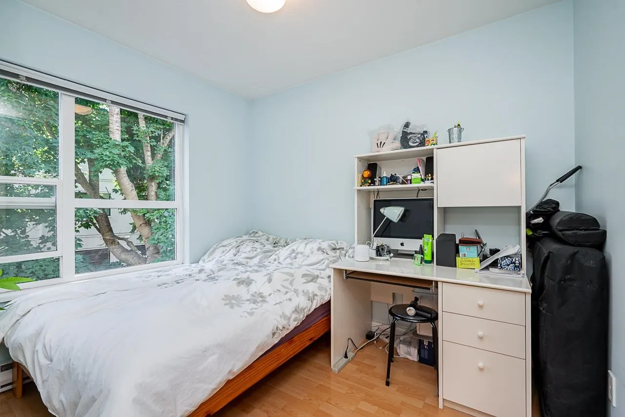 20 7111 Lynnwood Drive