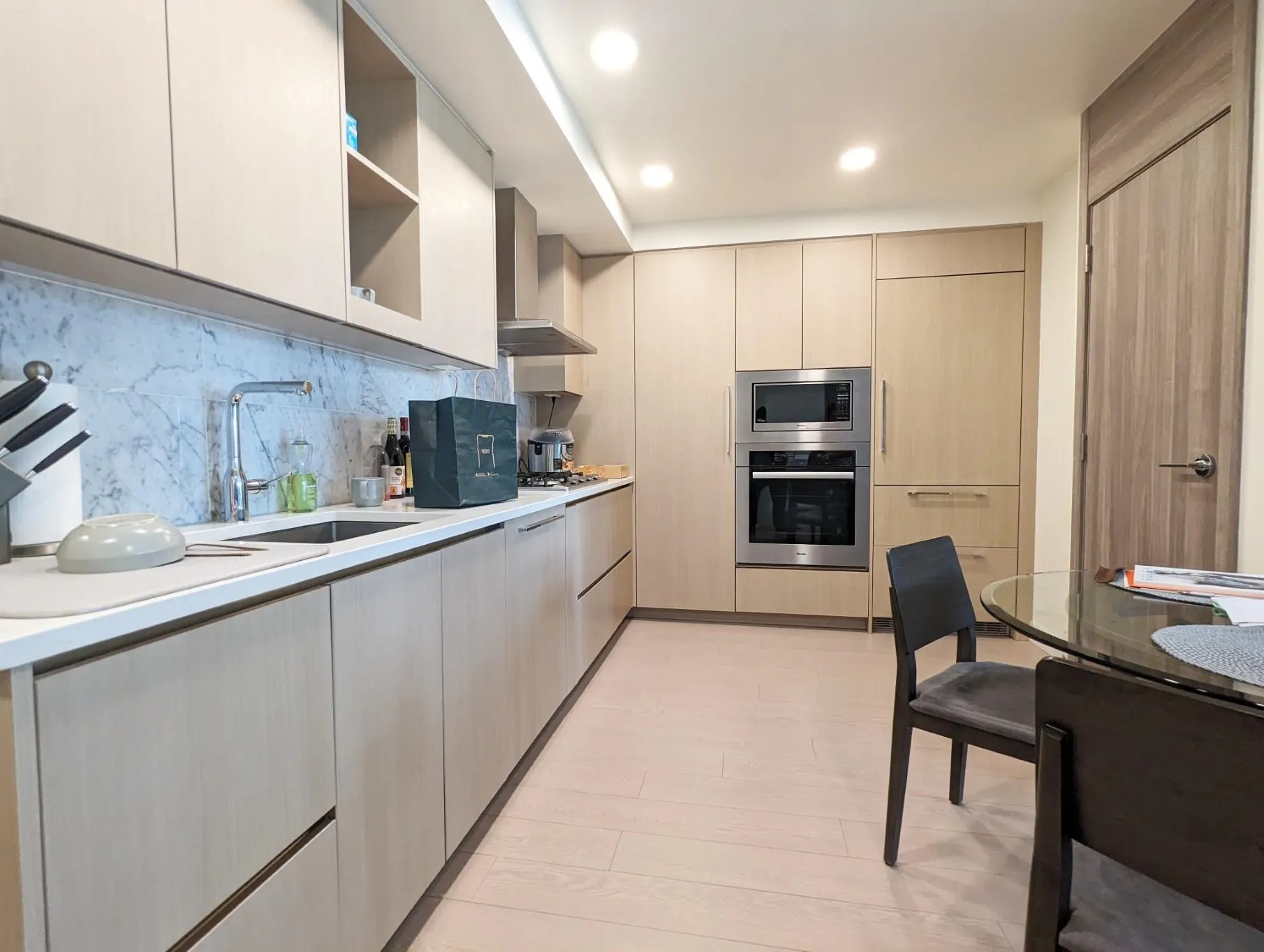301 433 SW Marine Drive