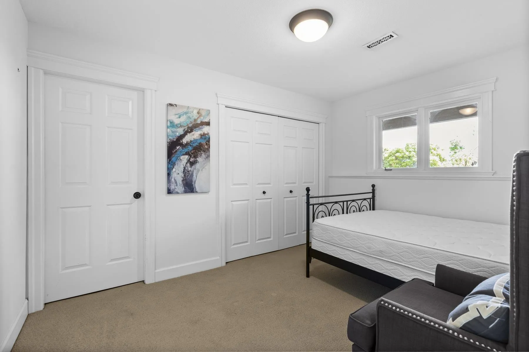 4882 Vista Place