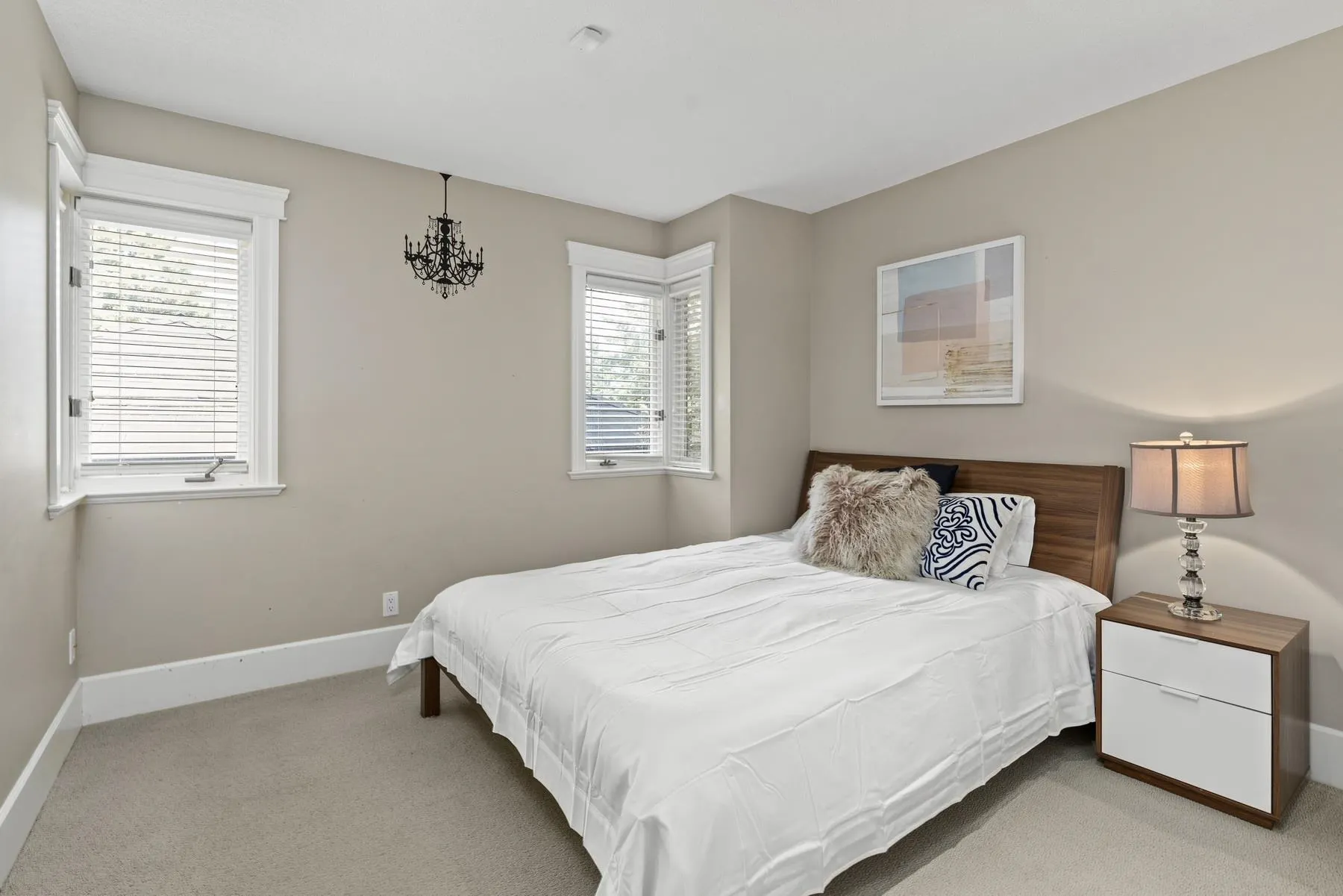 4882 Vista Place