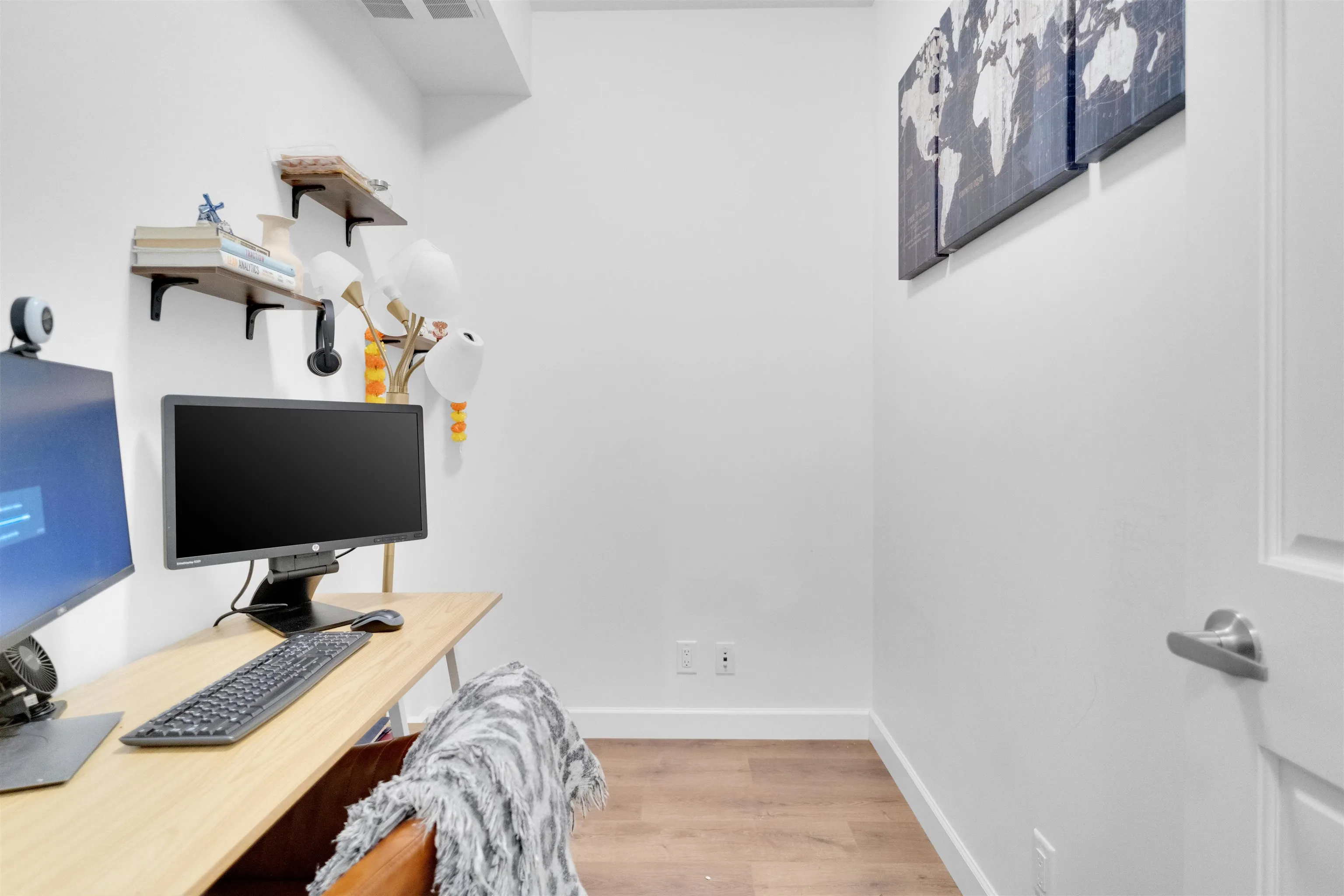 303 20376 86 Avenue