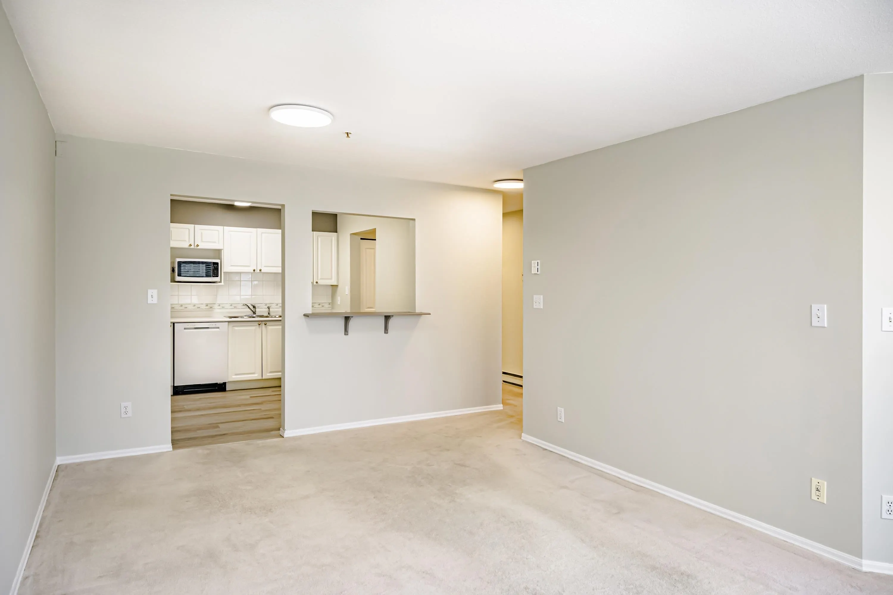 304 13955 Laurel Drive