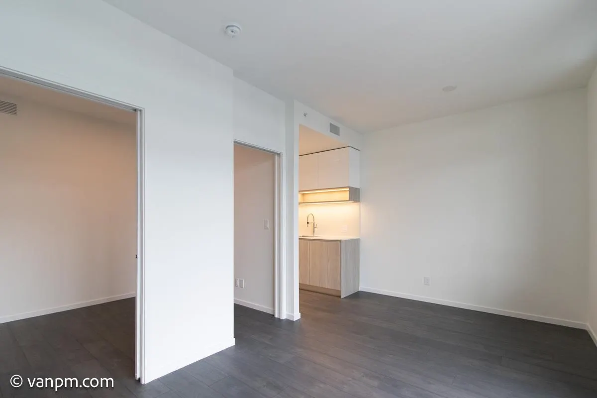 1114 6500 Minoru Boulevard