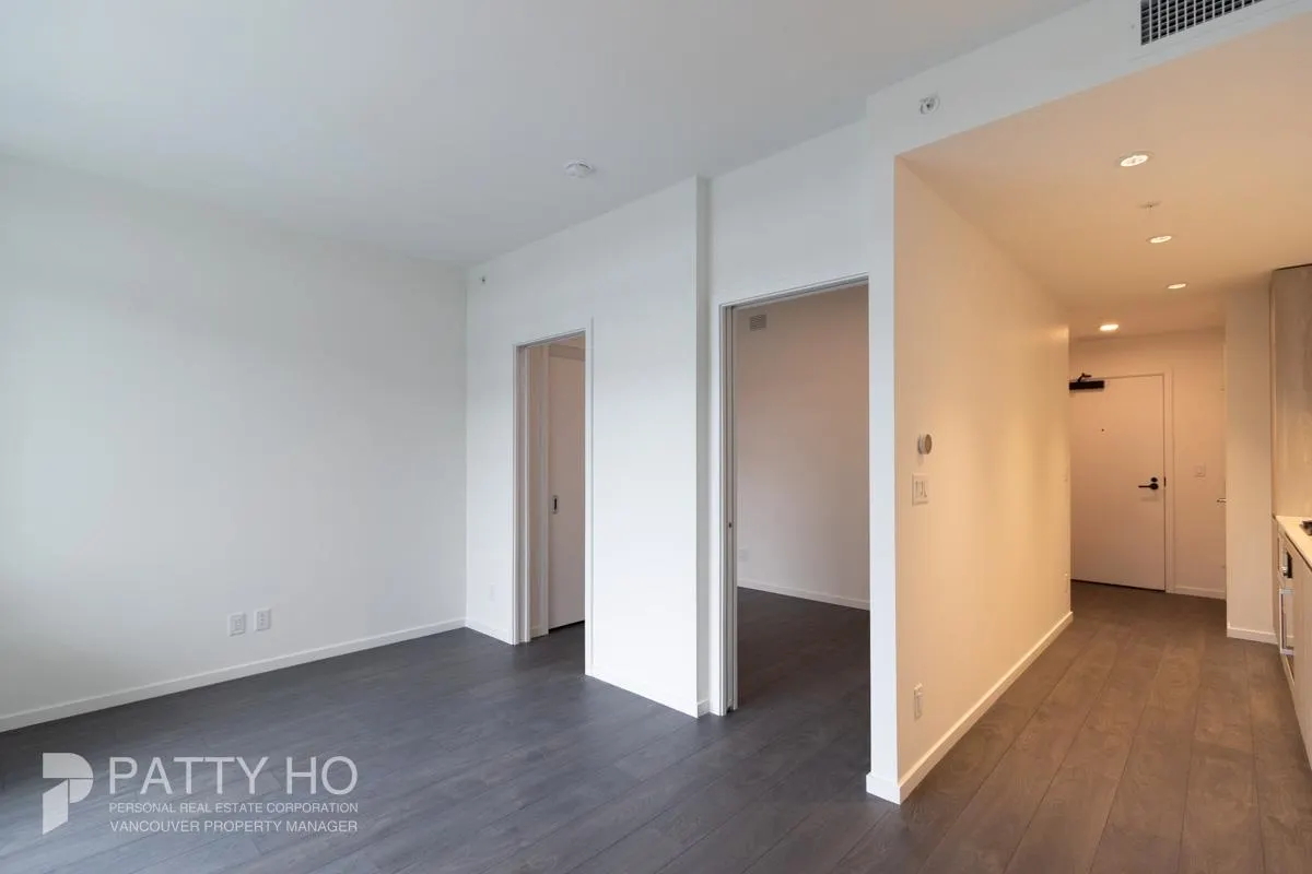 1114 6500 Minoru Boulevard