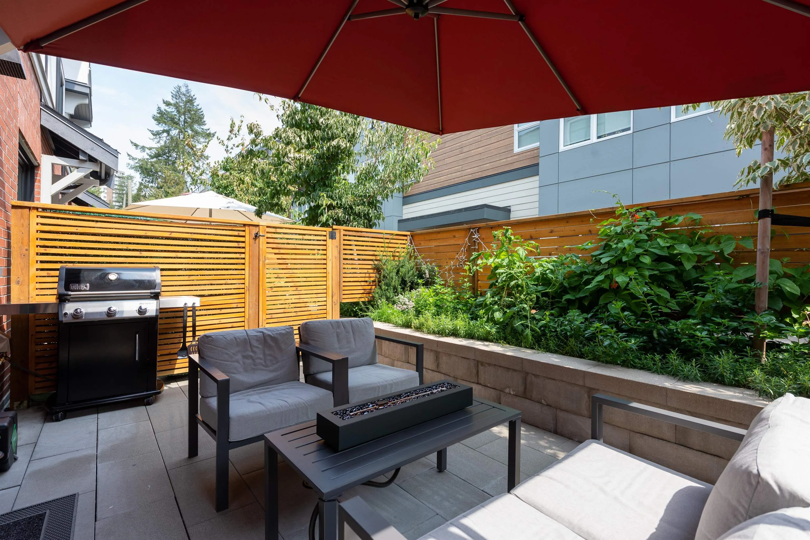 124 2070 Curling Road