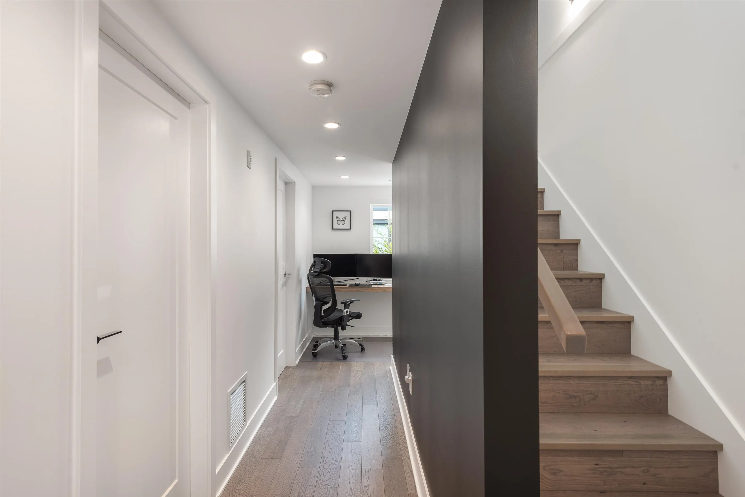 124 2070 Curling Road