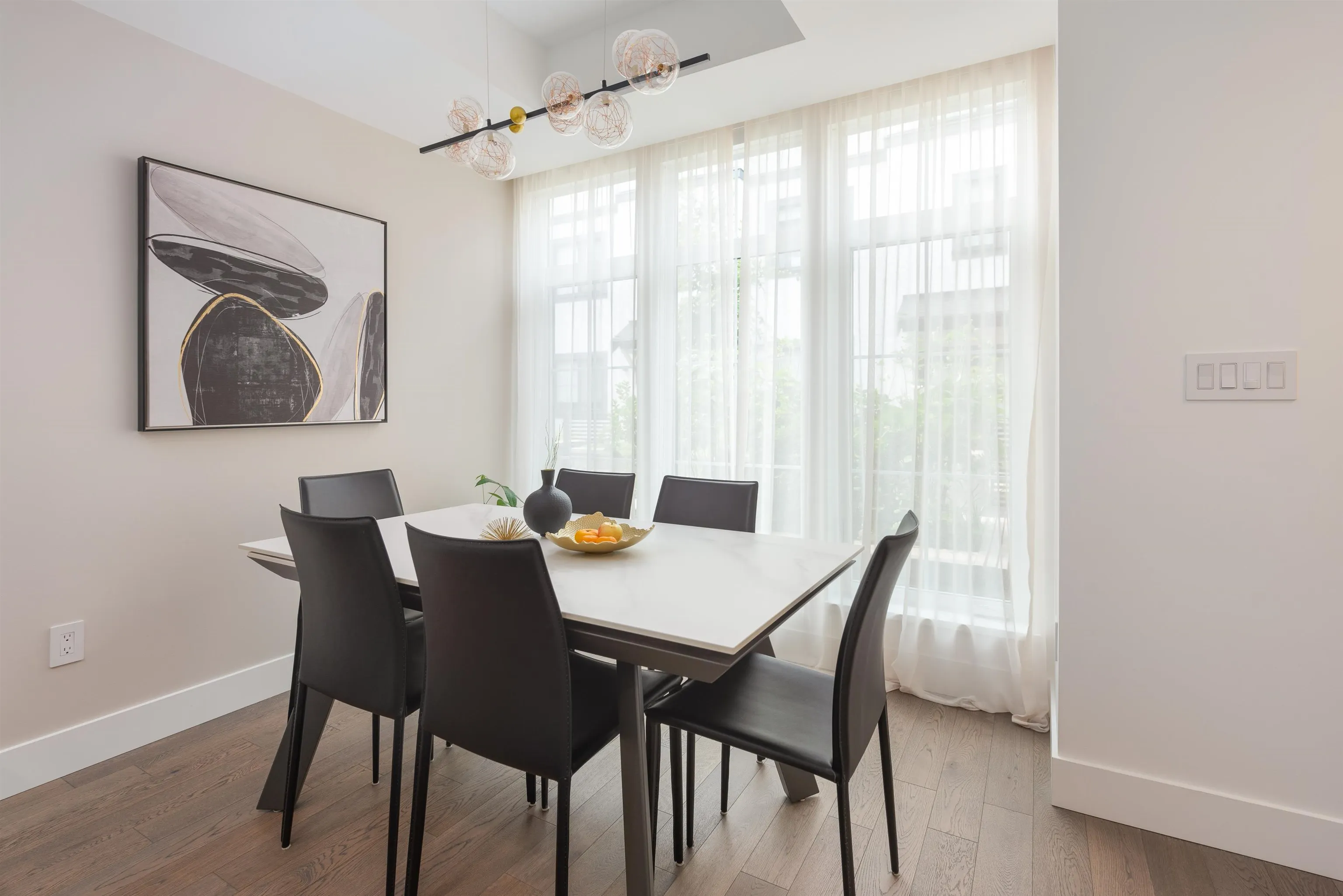 124 2070 Curling Road