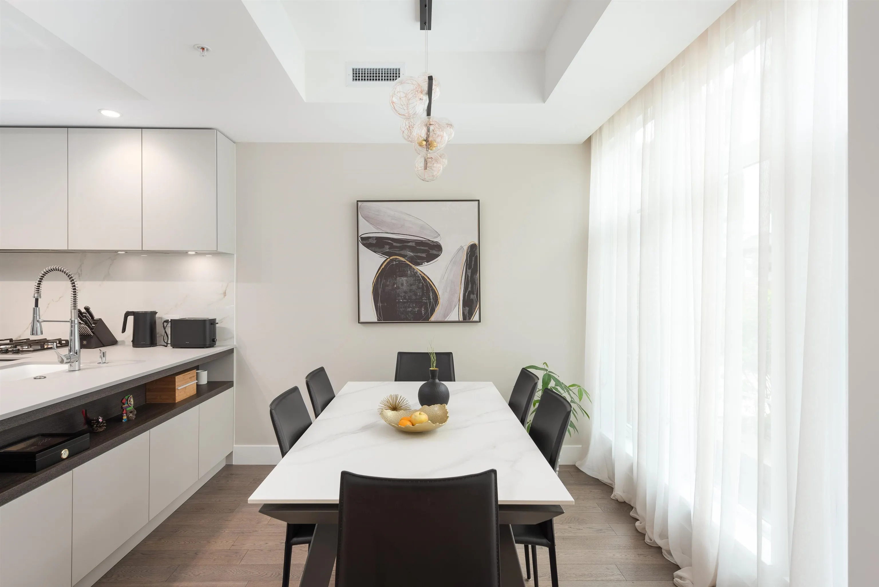 124 2070 Curling Road