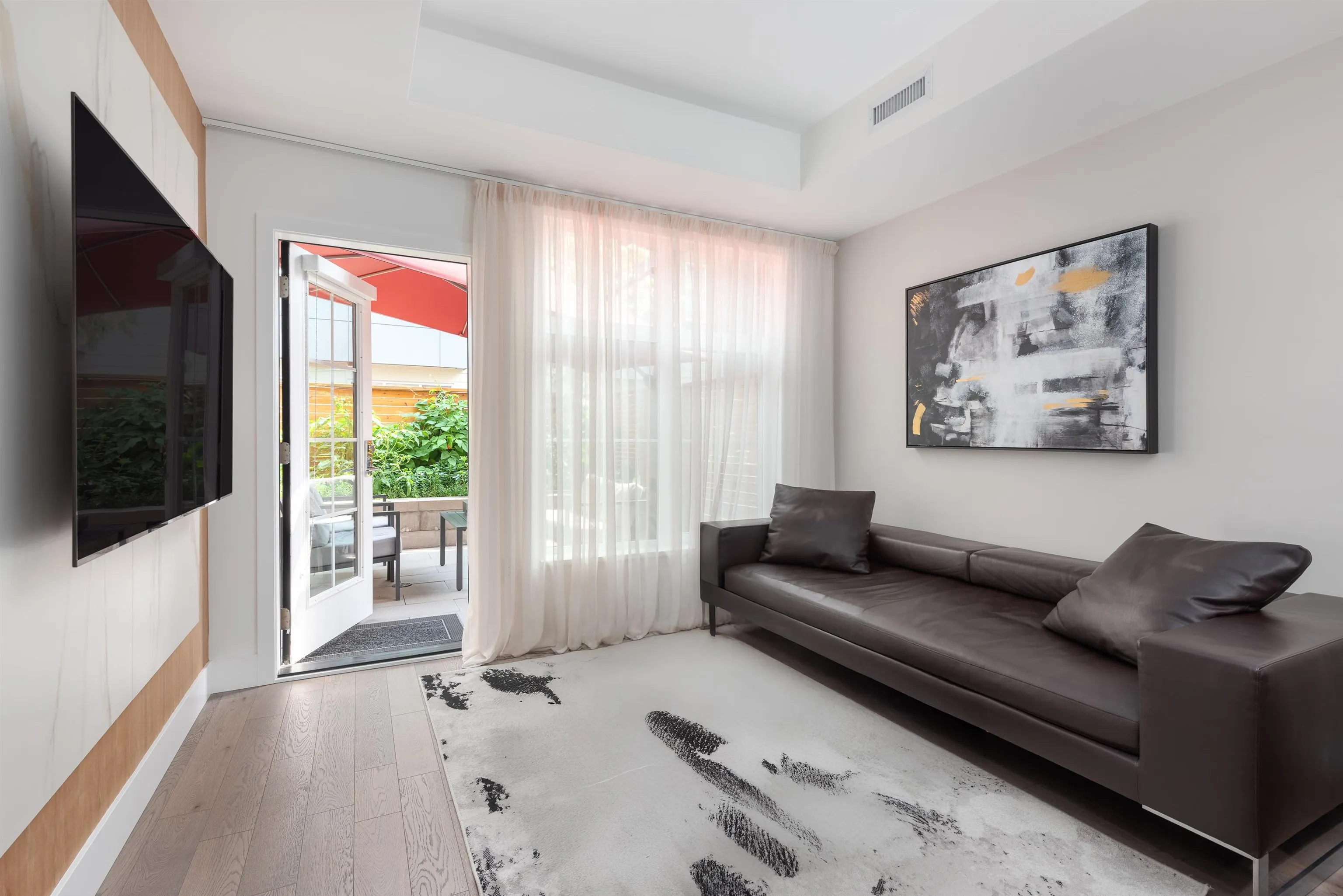 124 2070 Curling Road