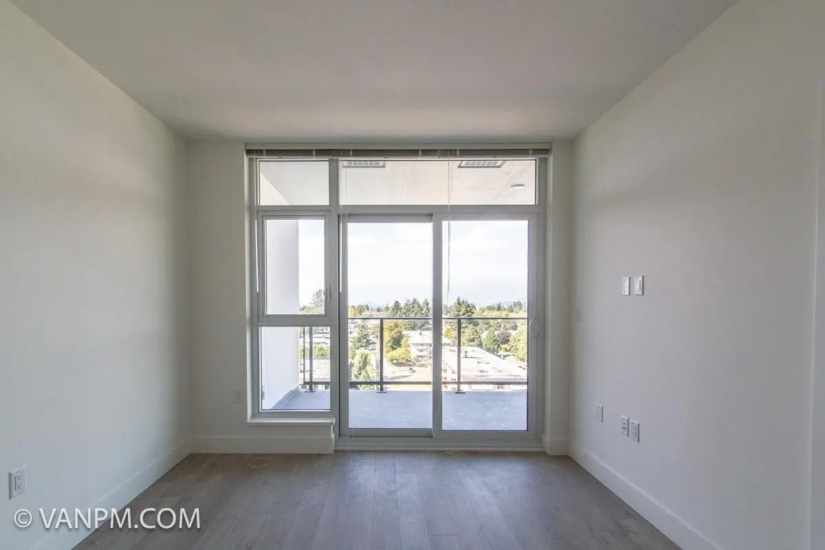 1103 7303 Noble Lane
